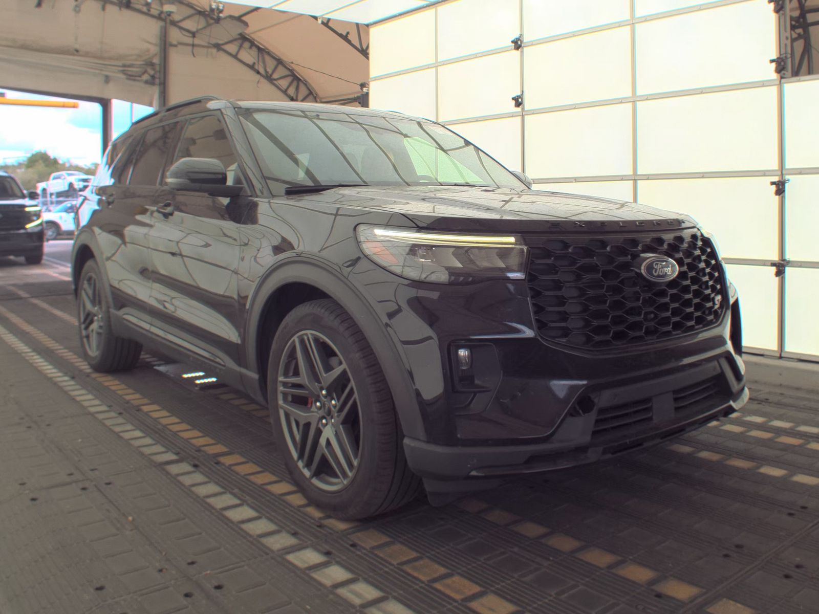 FORD EXPLORER - 5