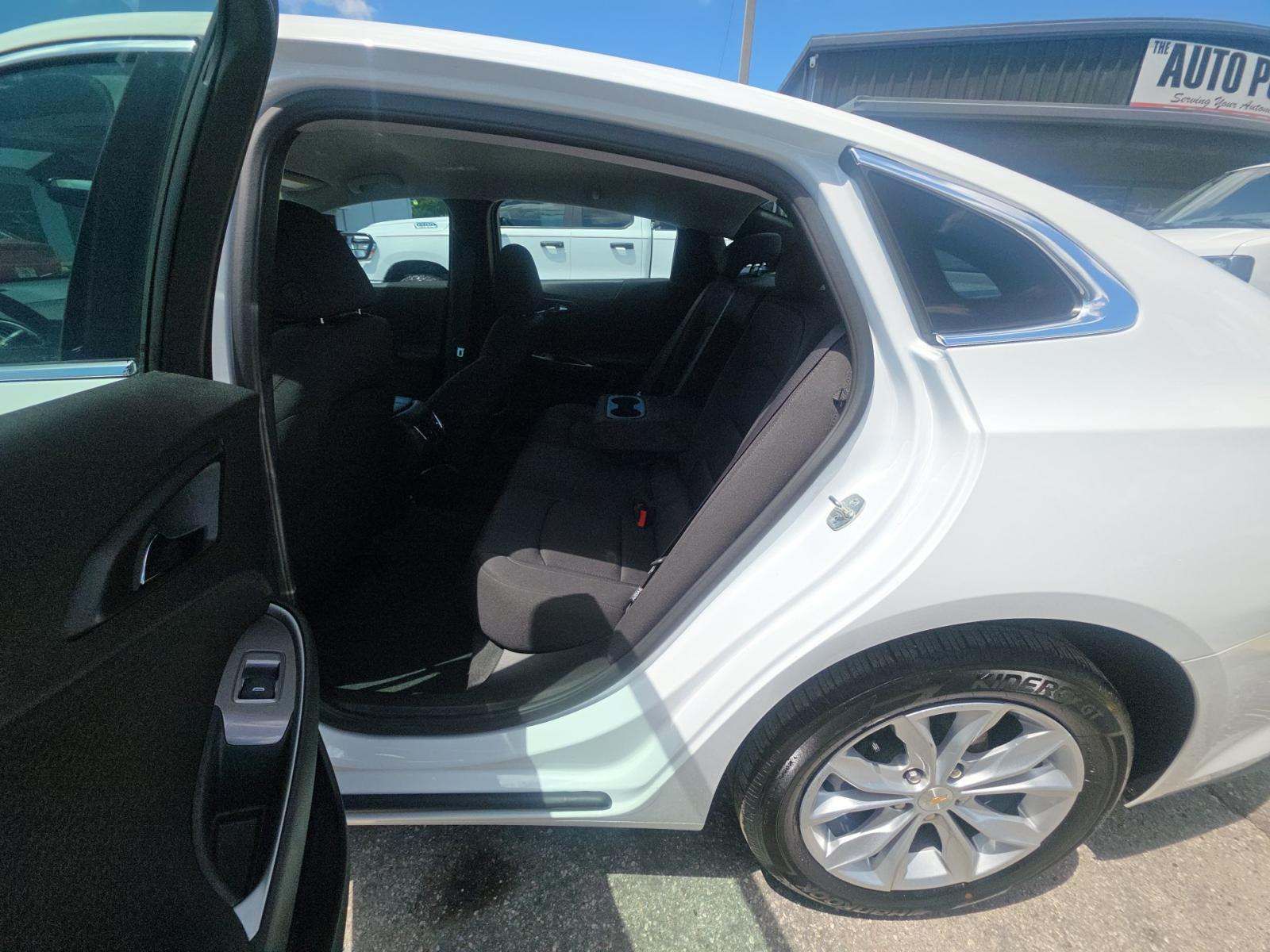 CHEVROLET CAMARO - 8