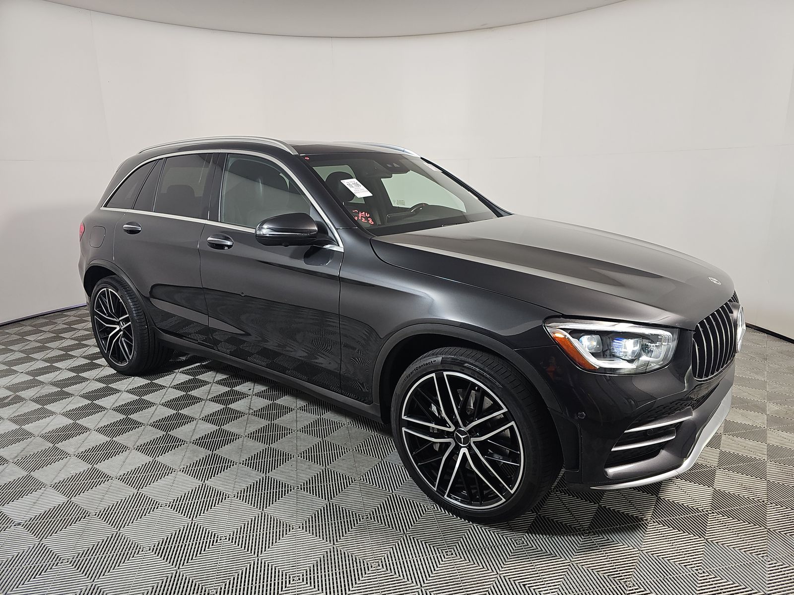 MERCEDES-BENZ GLC-CLASS AMG - 4