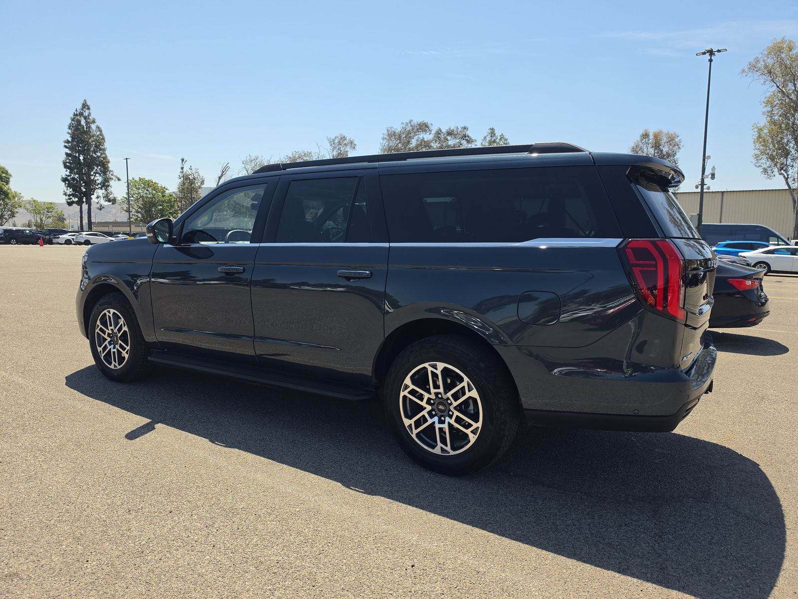 FORD EXPEDITION MAX - 7