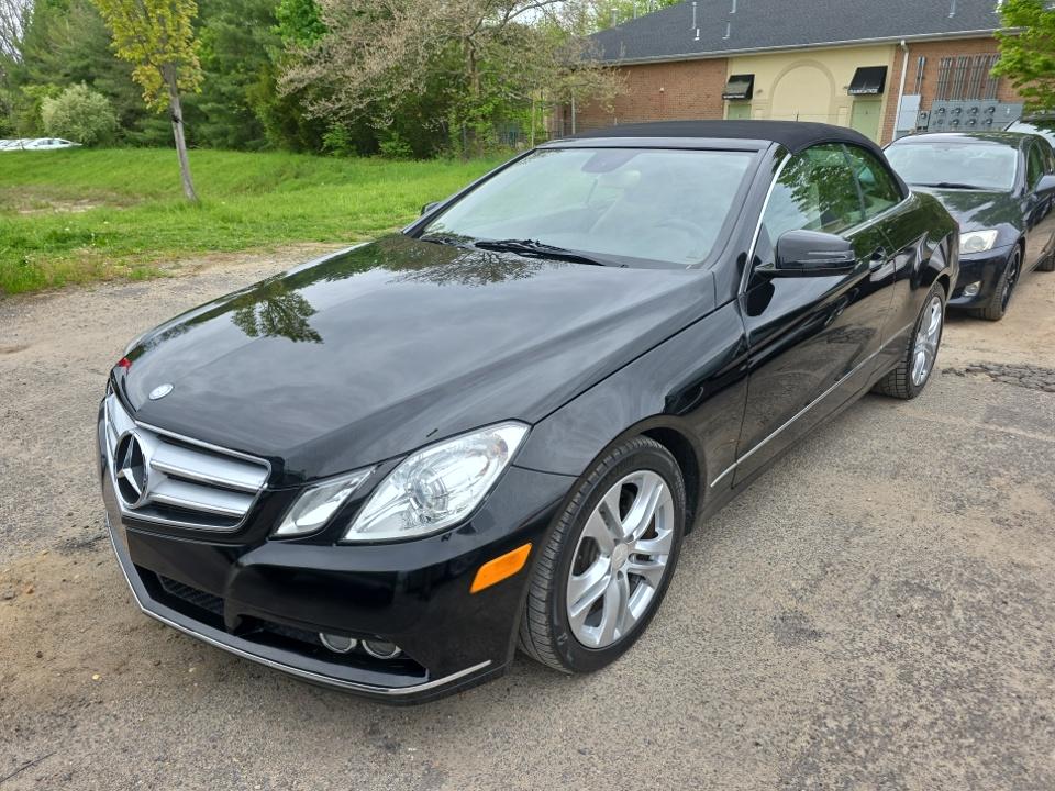 MERCEDES-BENZ E-CLASS - 1