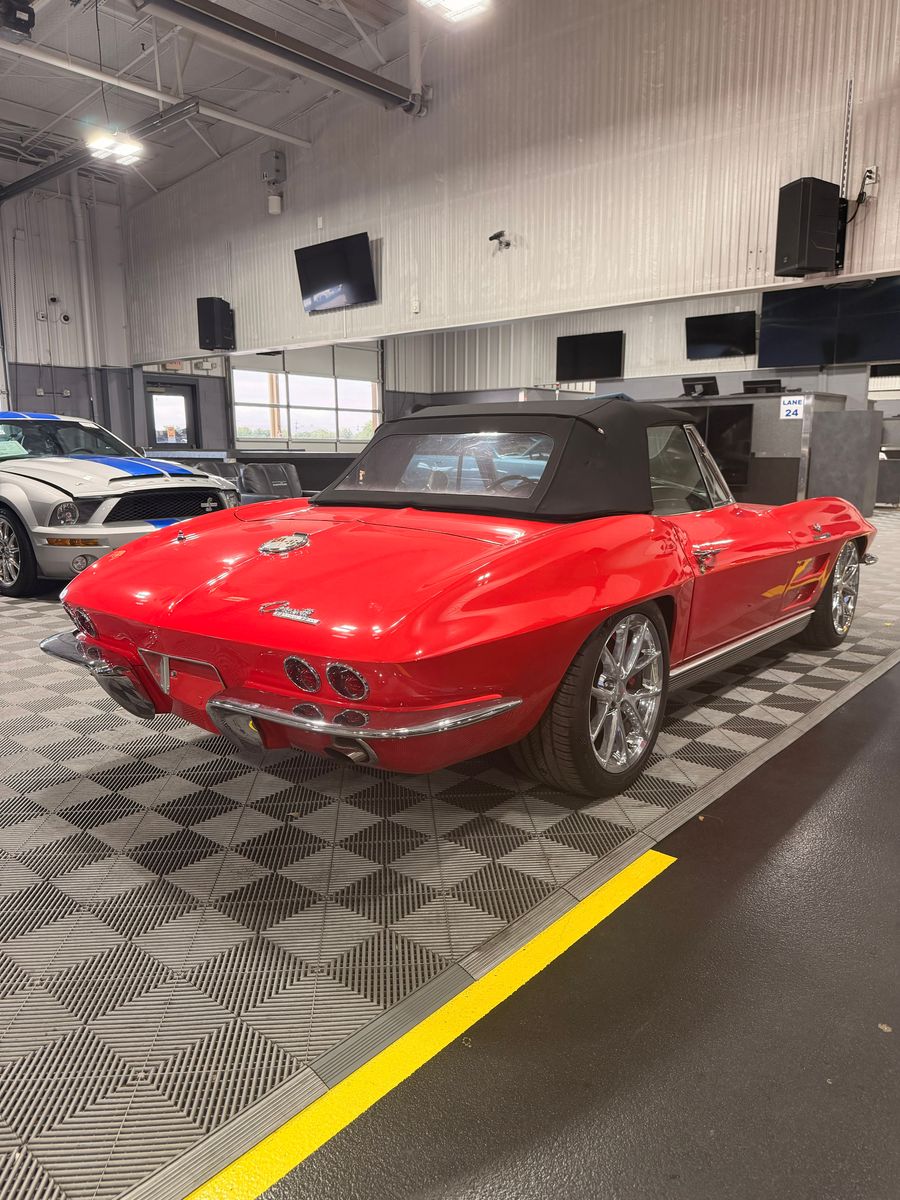 CHEVROLET CORVETTE - 5