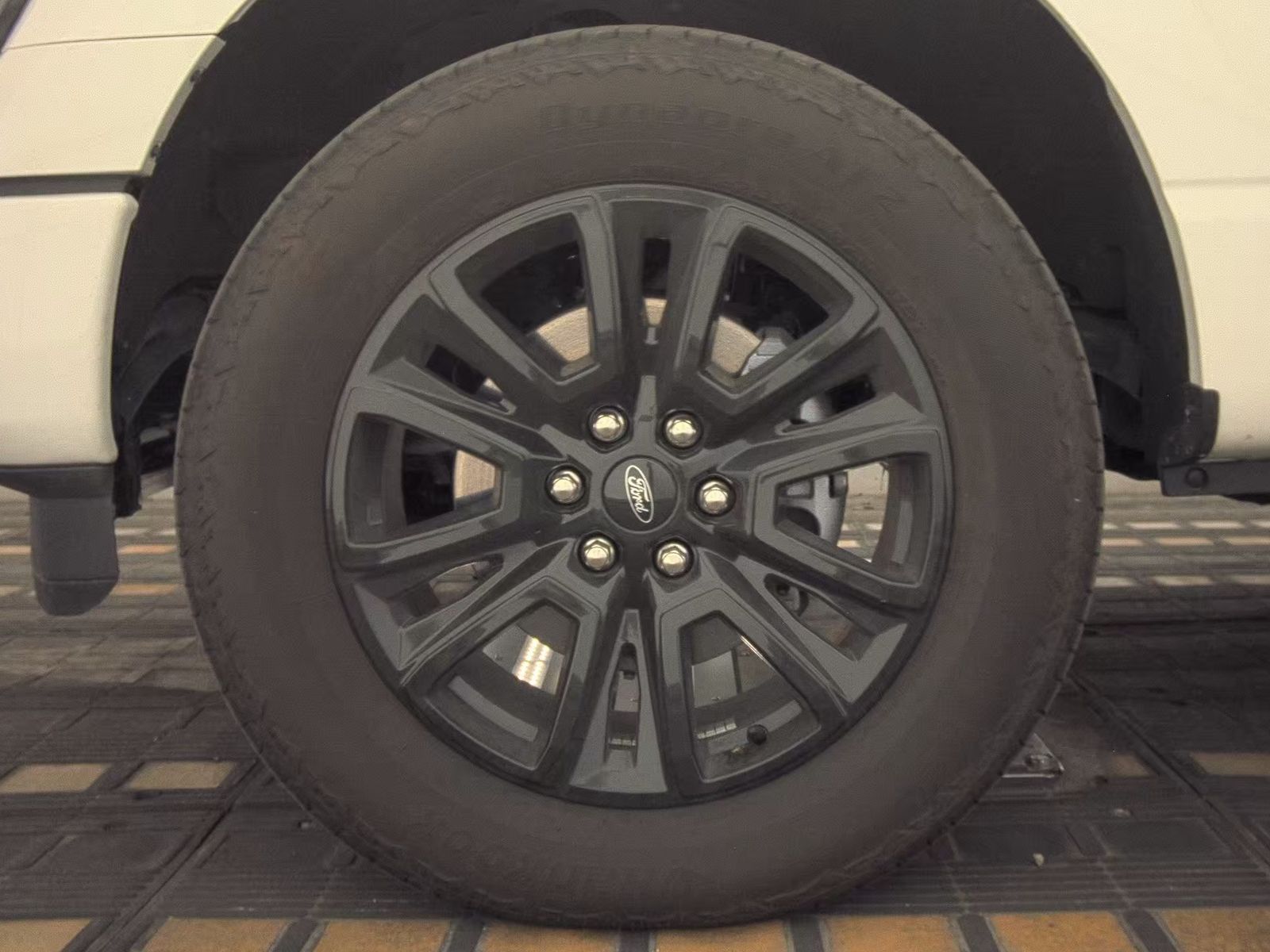 FORD F-150 - 10