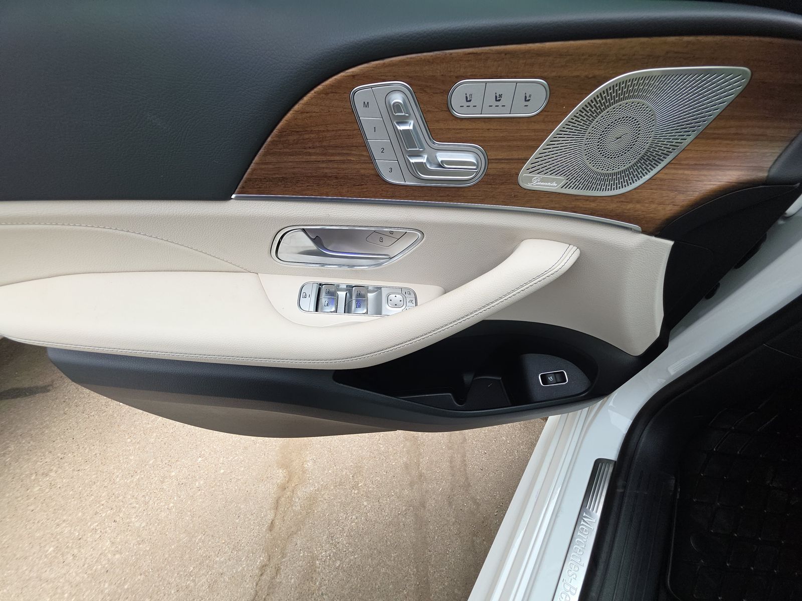 MERCEDES-BENZ GLE - 10