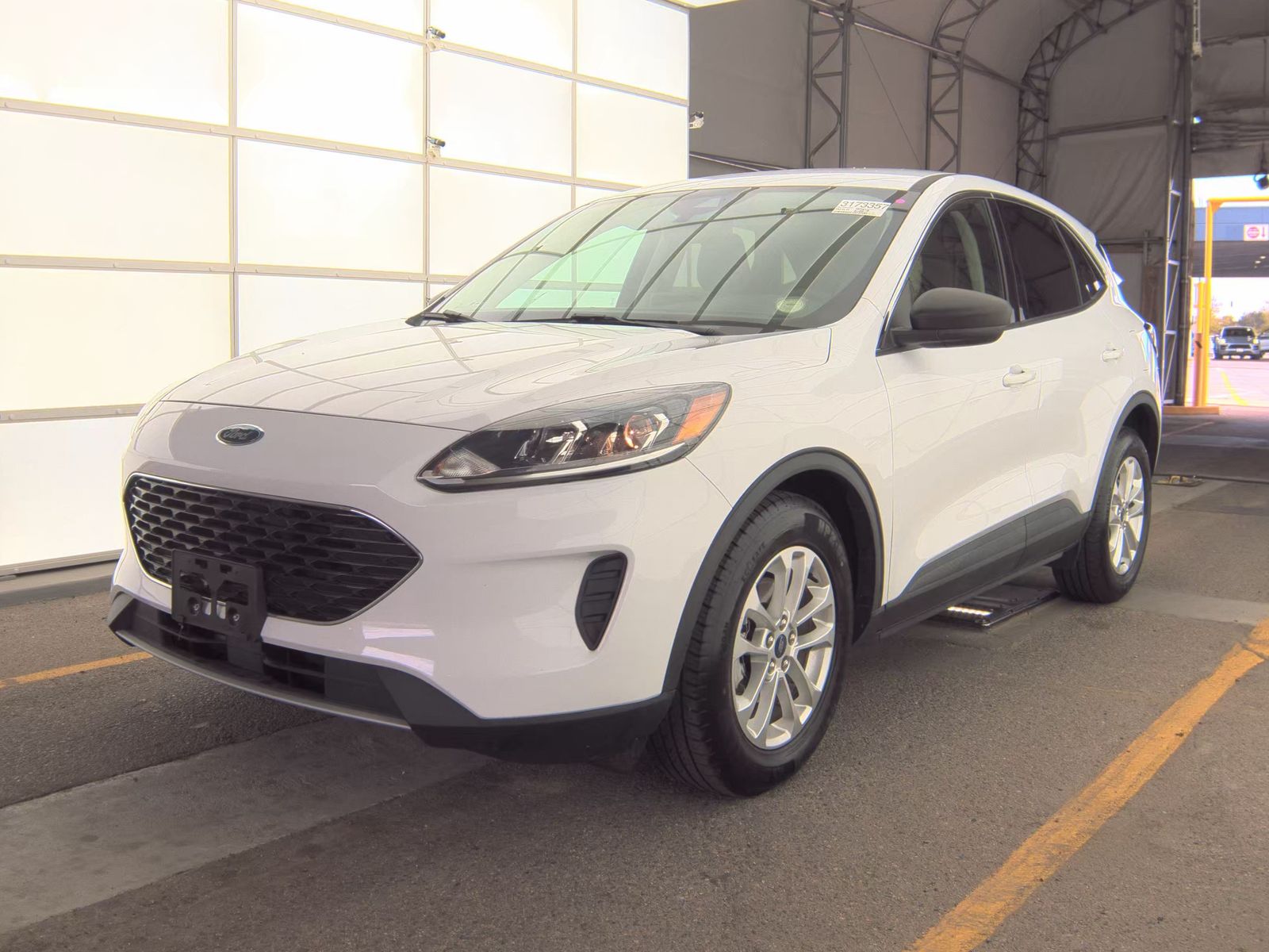 FORD ESCAPE - 1