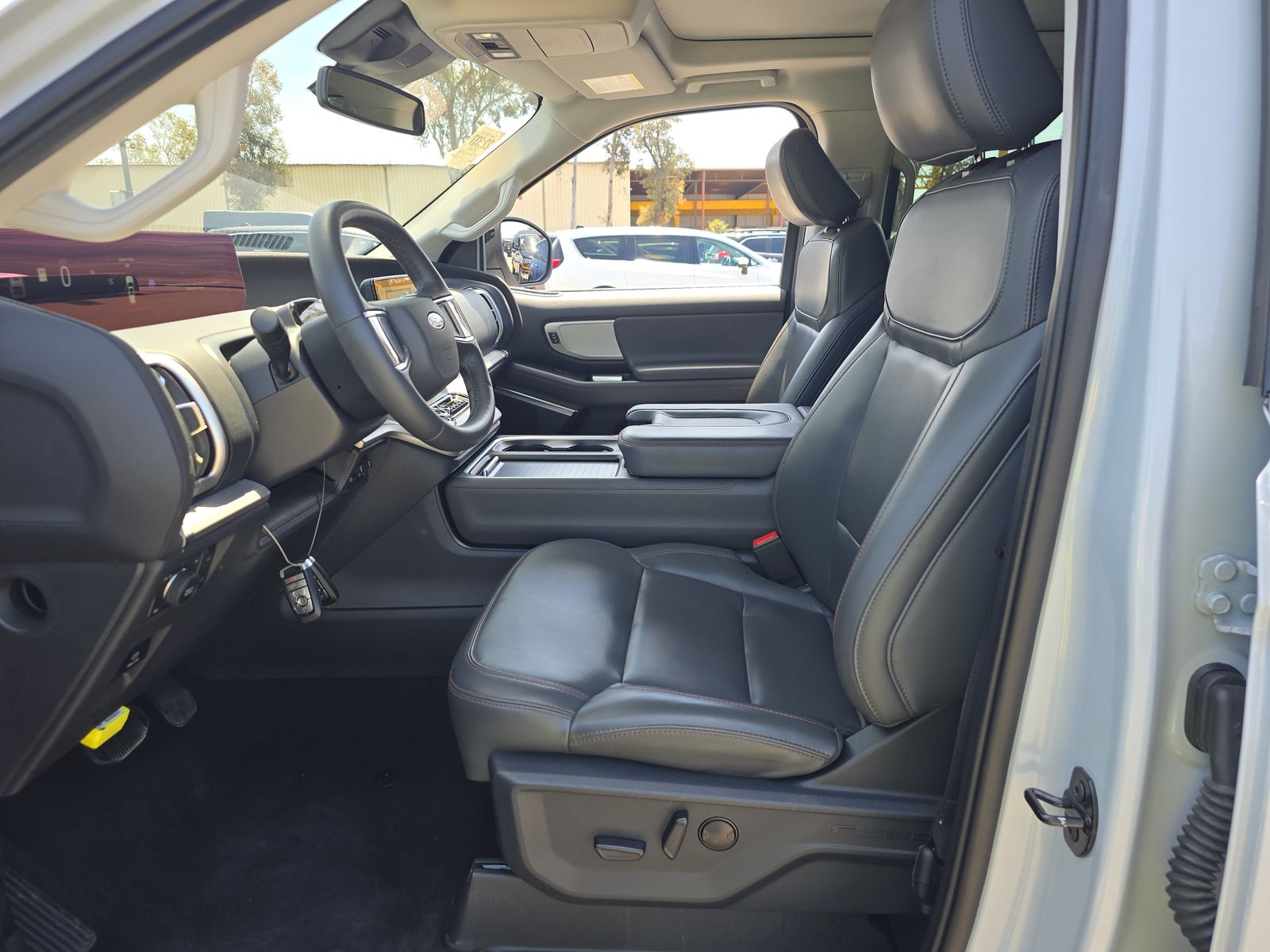 FORD EXPEDITION - 8