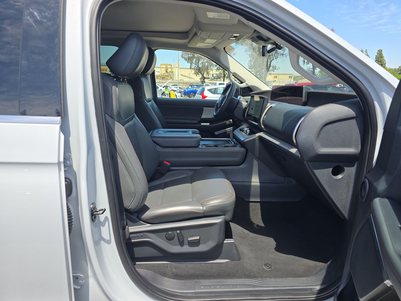 FORD EXPEDITION - 9