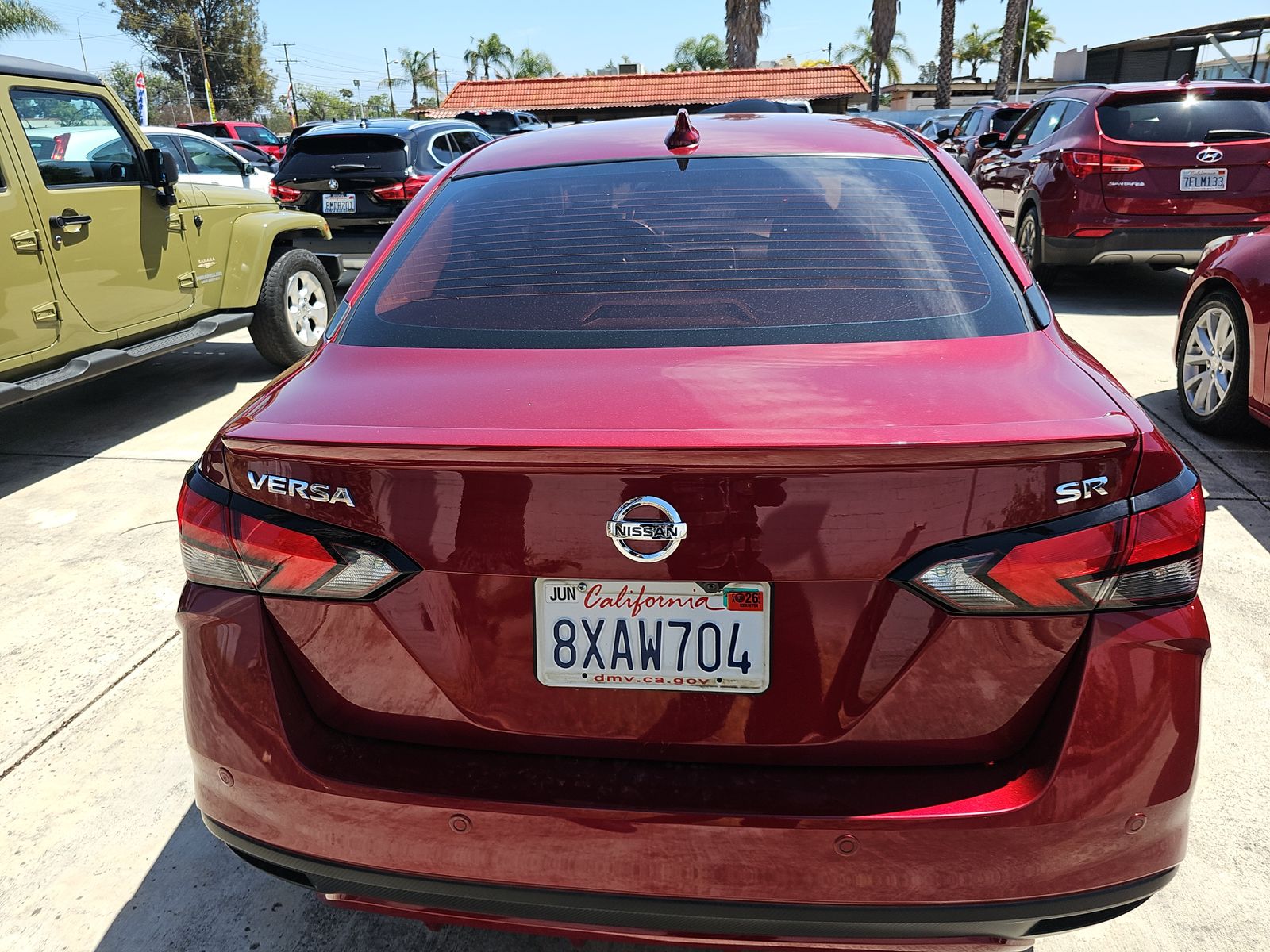 NISSAN VERSA - 6