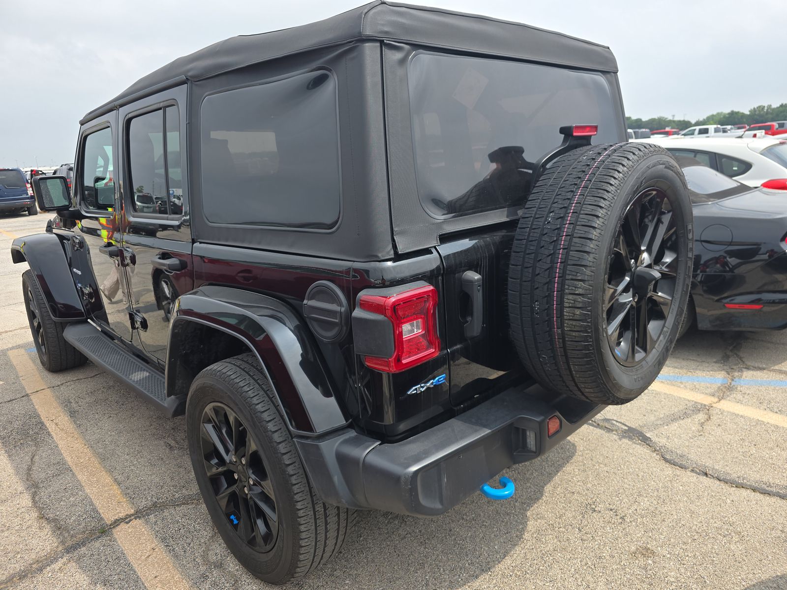2023 Jeep Wrangler 4xe Sahara AWD