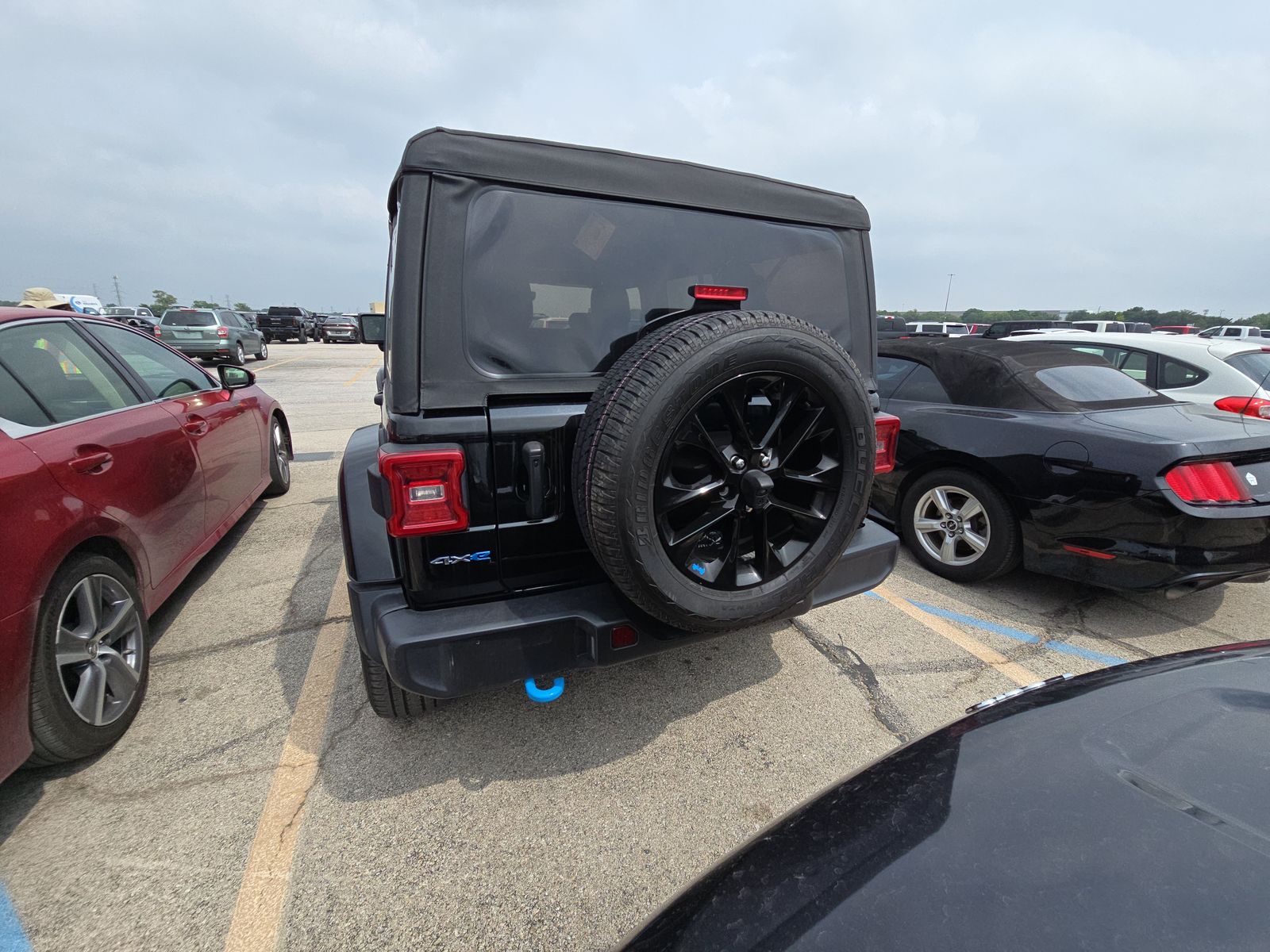 2023 Jeep Wrangler 4xe Sahara AWD