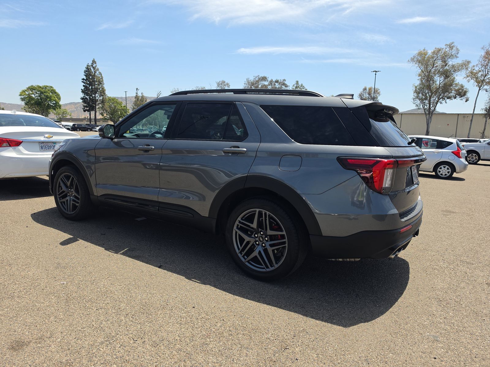 FORD EXPLORER - 7