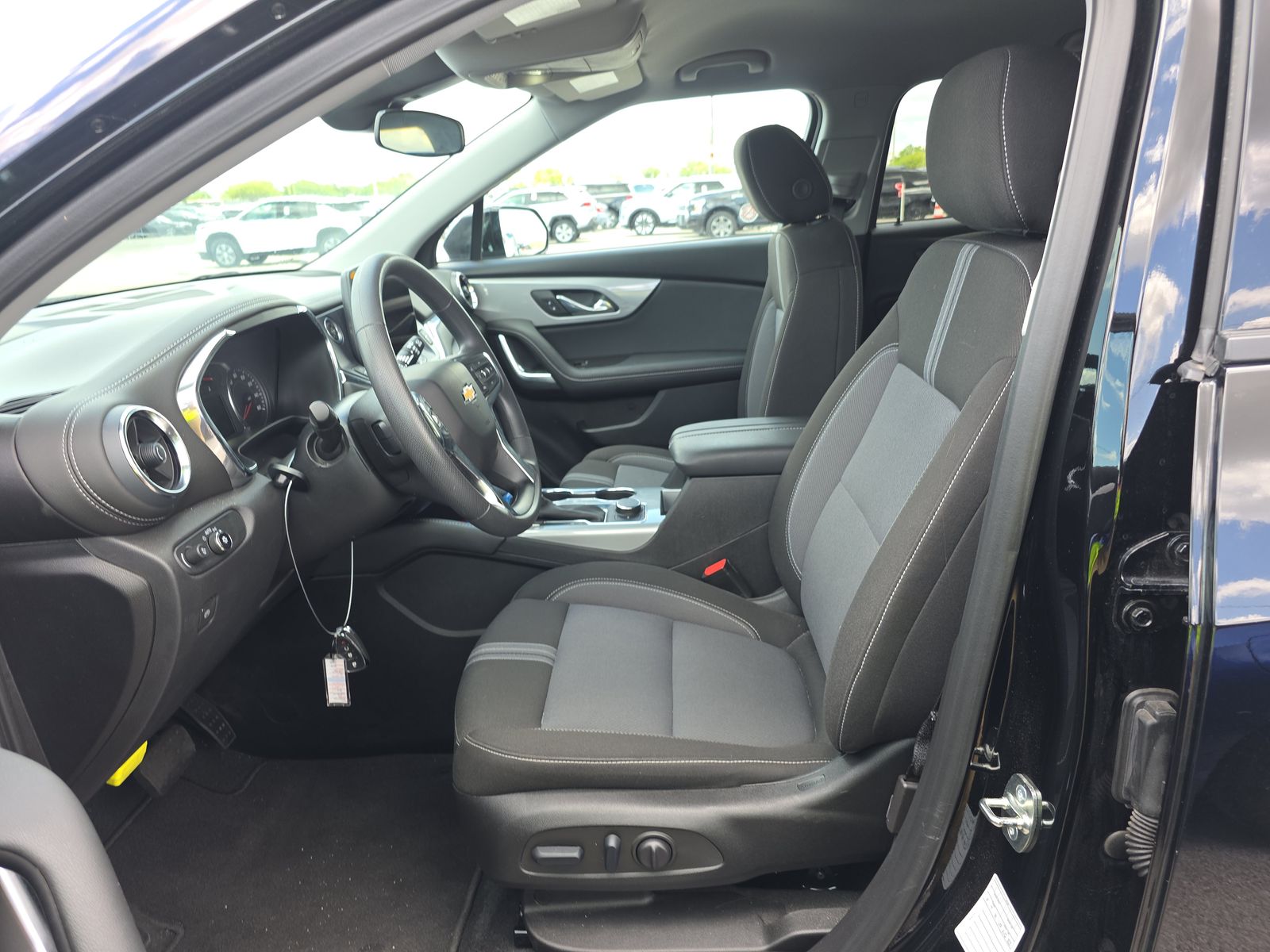 CHEVROLET CAMARO - 8