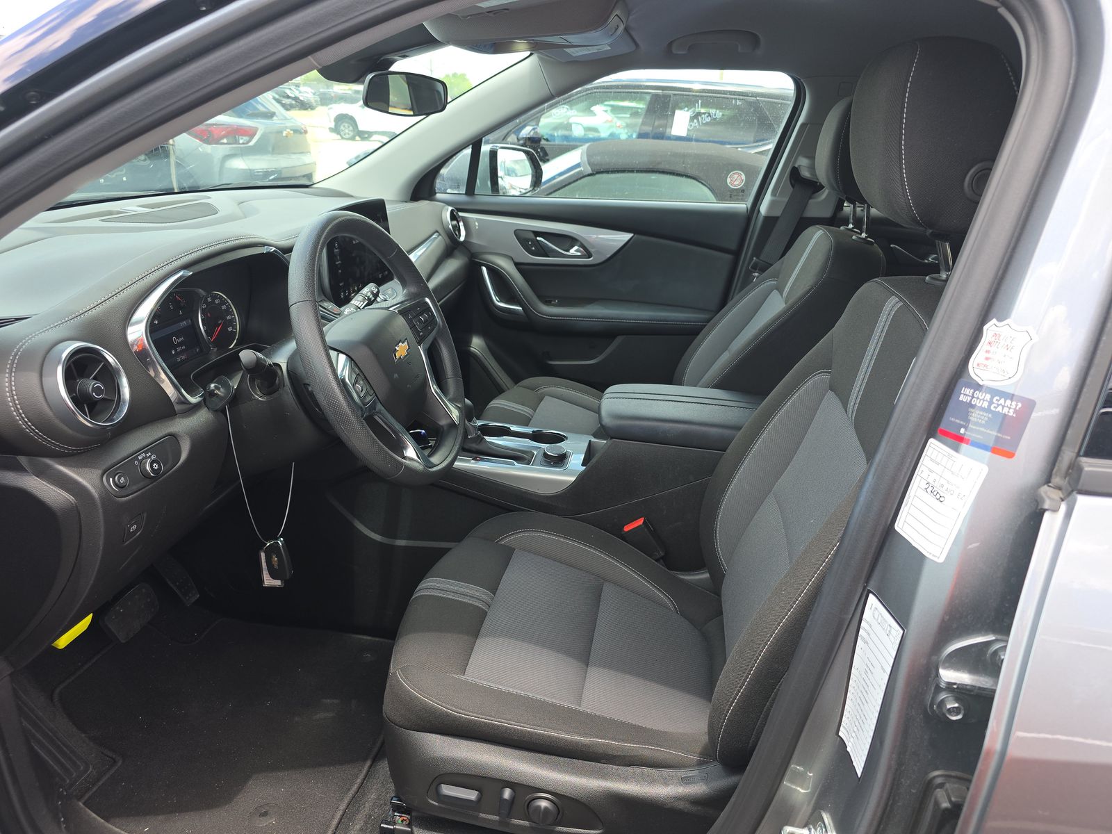 CHEVROLET CAMARO - 8