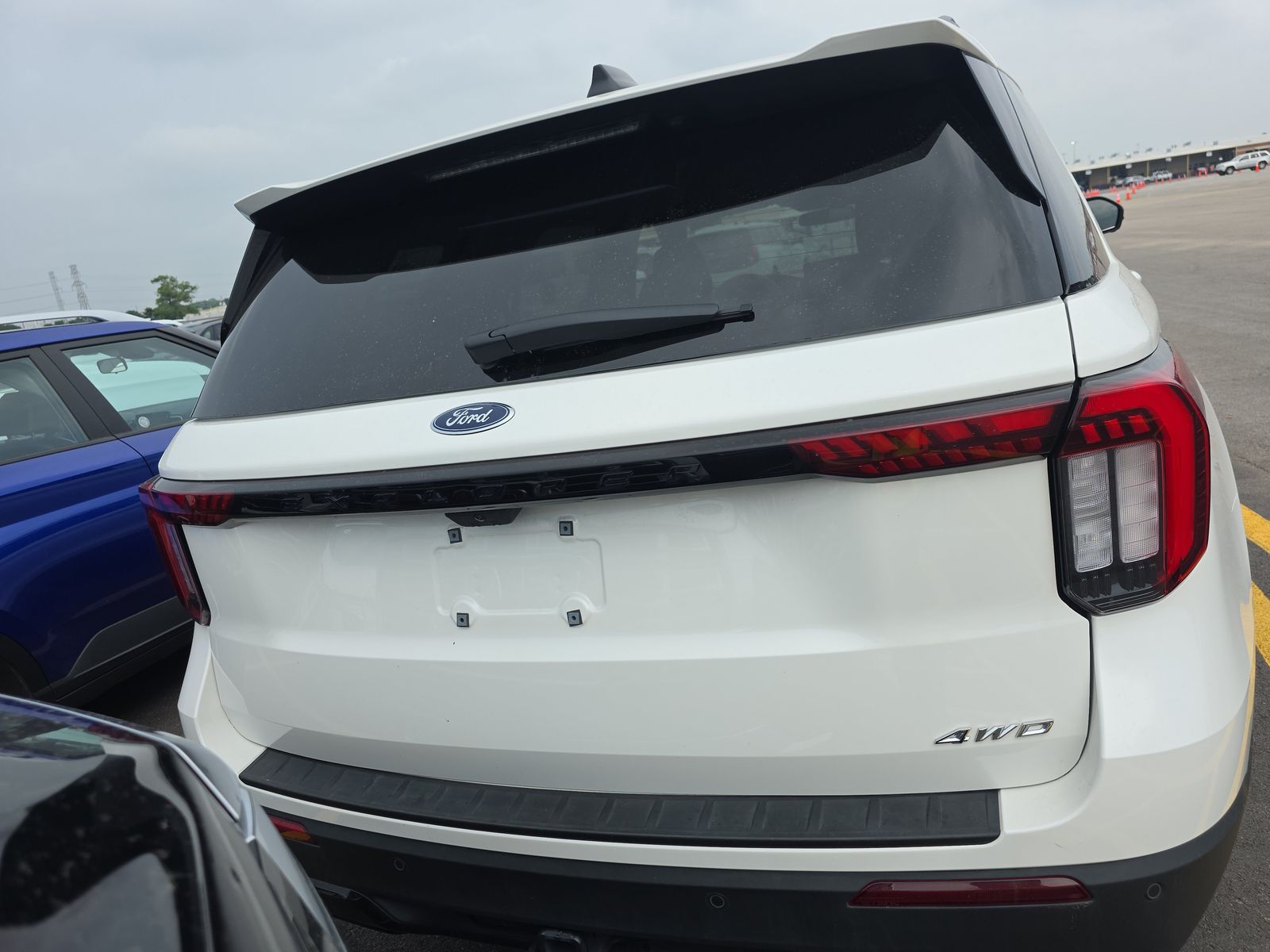 FORD EXPLORER - 7