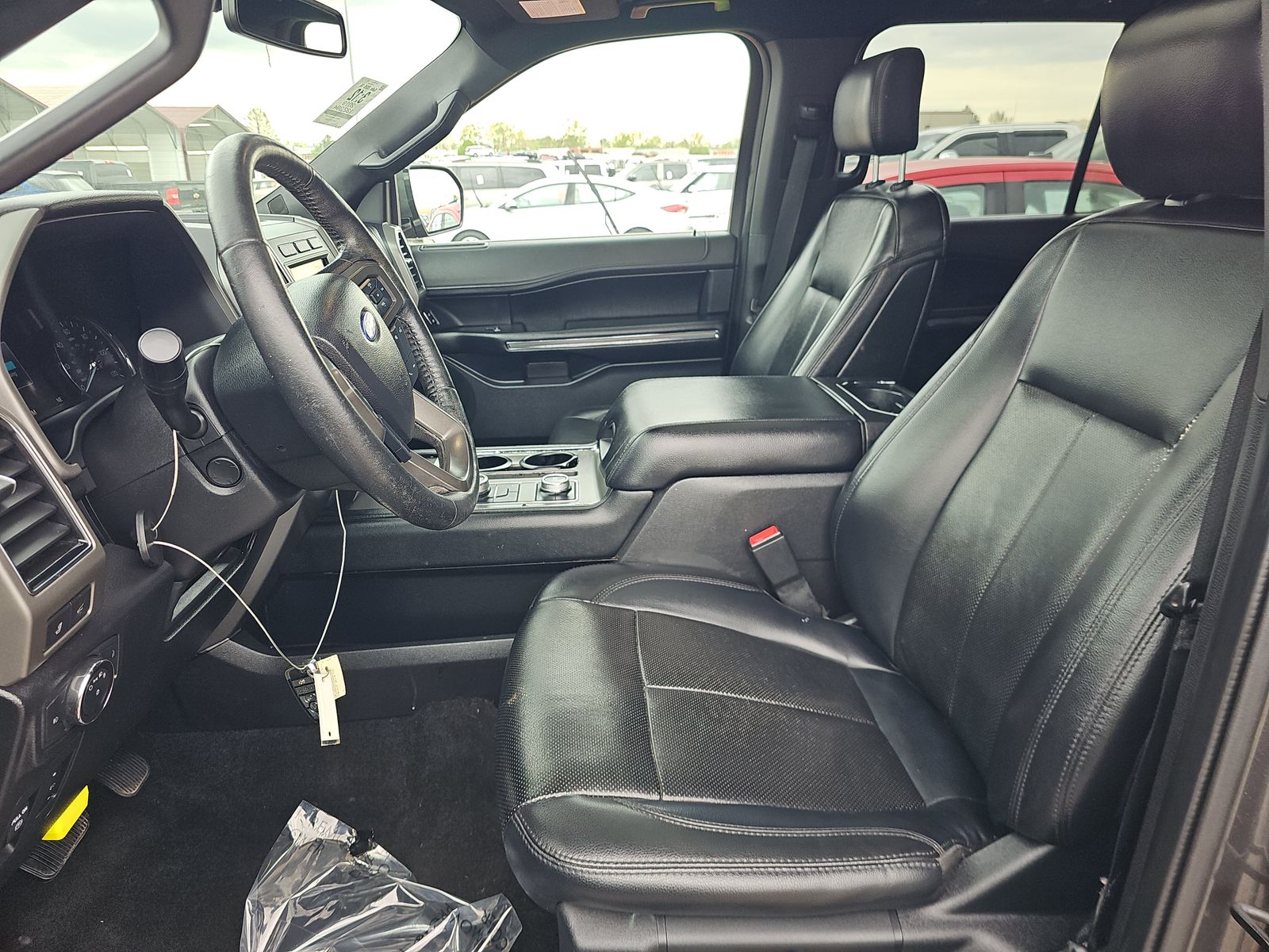 FORD EXPEDITION - 8