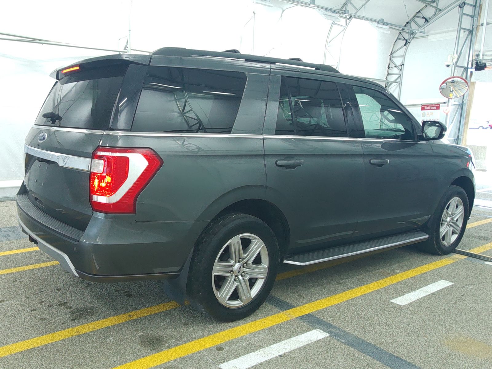 FORD EXPEDITION - 5