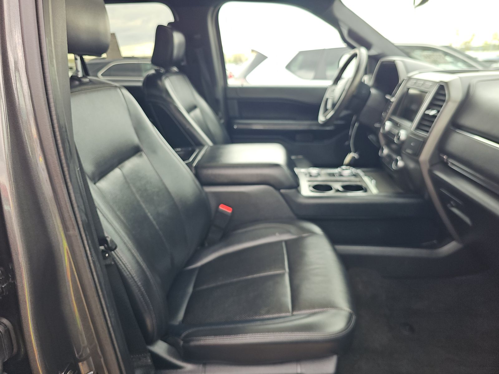 FORD EXPEDITION - 9