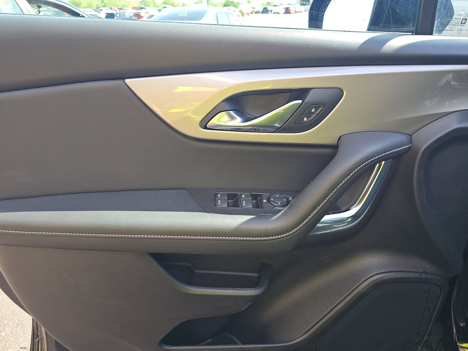 CHEVROLET CAMARO - 10