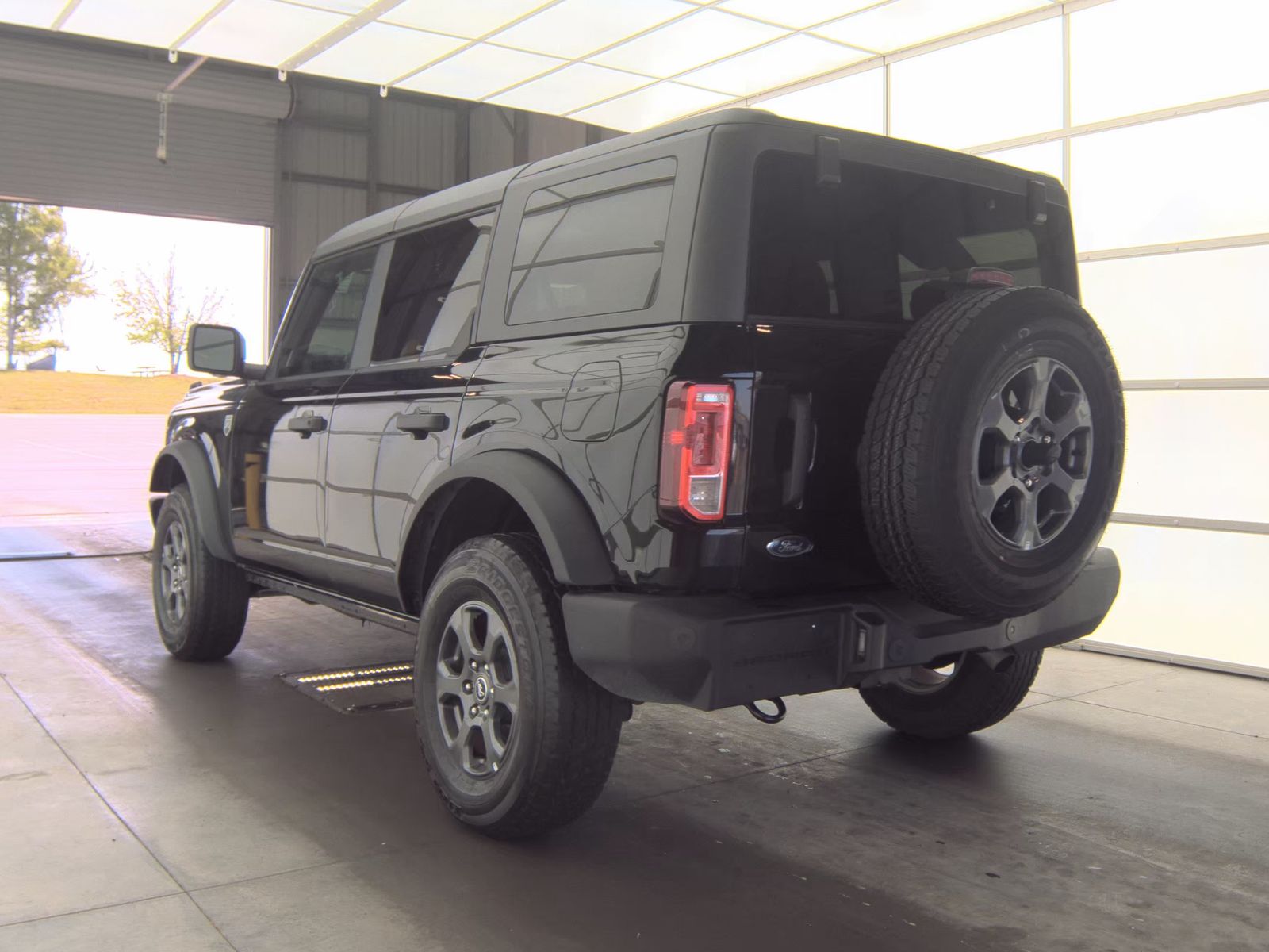 FORD BRONCO - 7