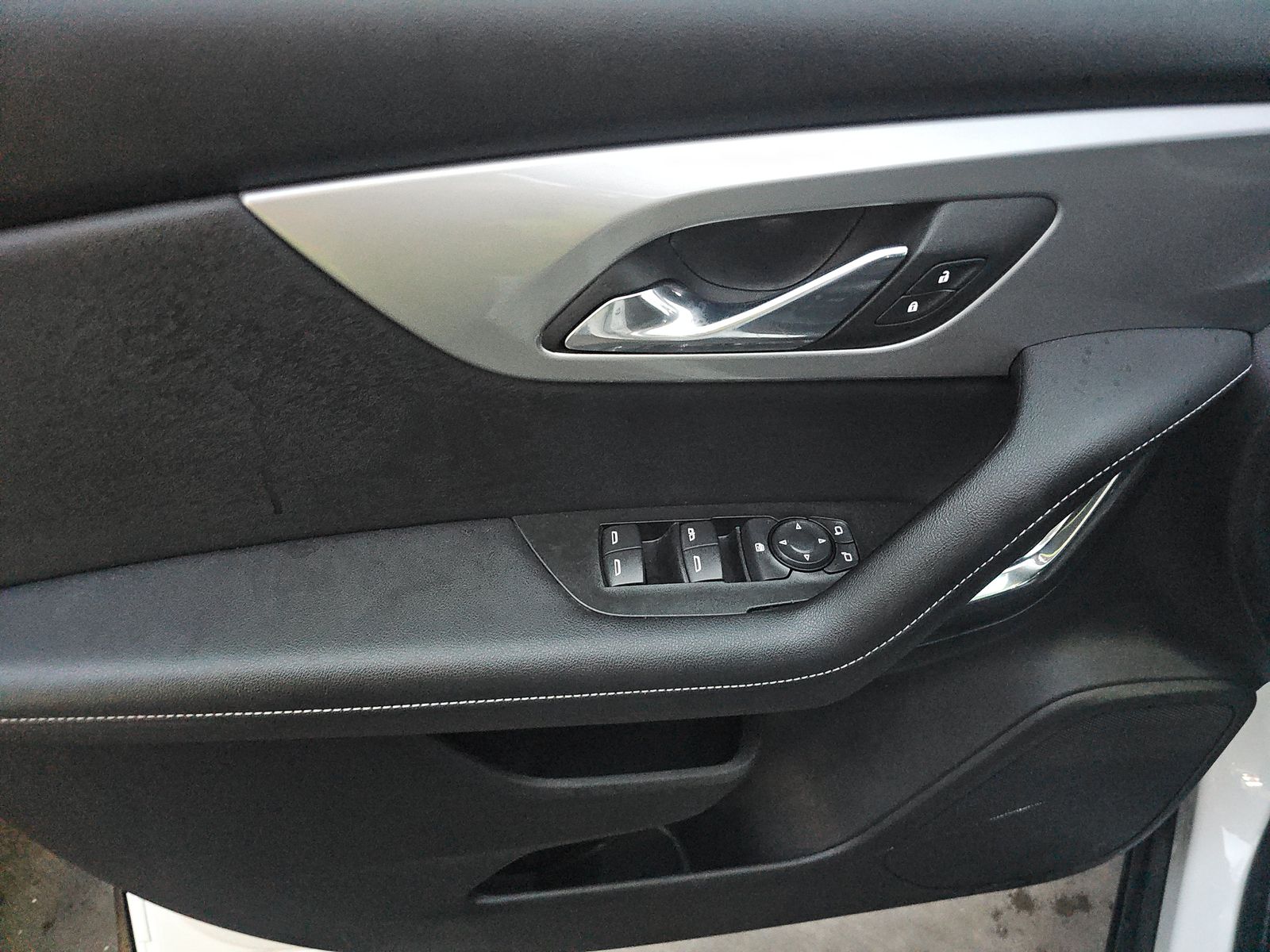 CHEVROLET CAMARO - 10