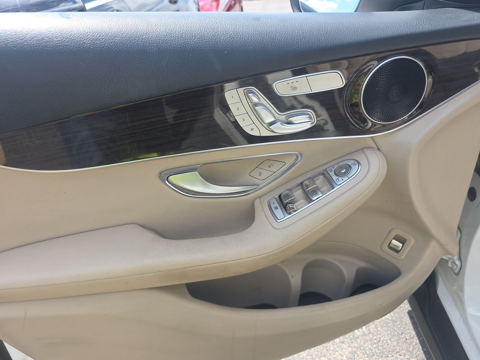 MERCEDES-BENZ GLC-CLASS - 10