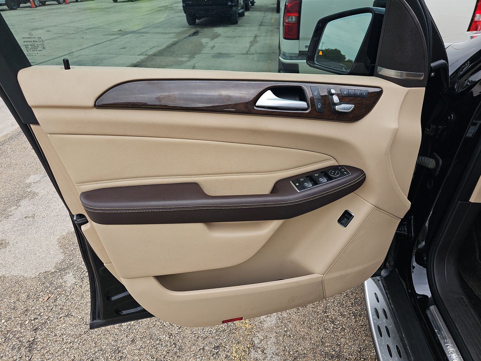 MERCEDES-BENZ GLE - 10