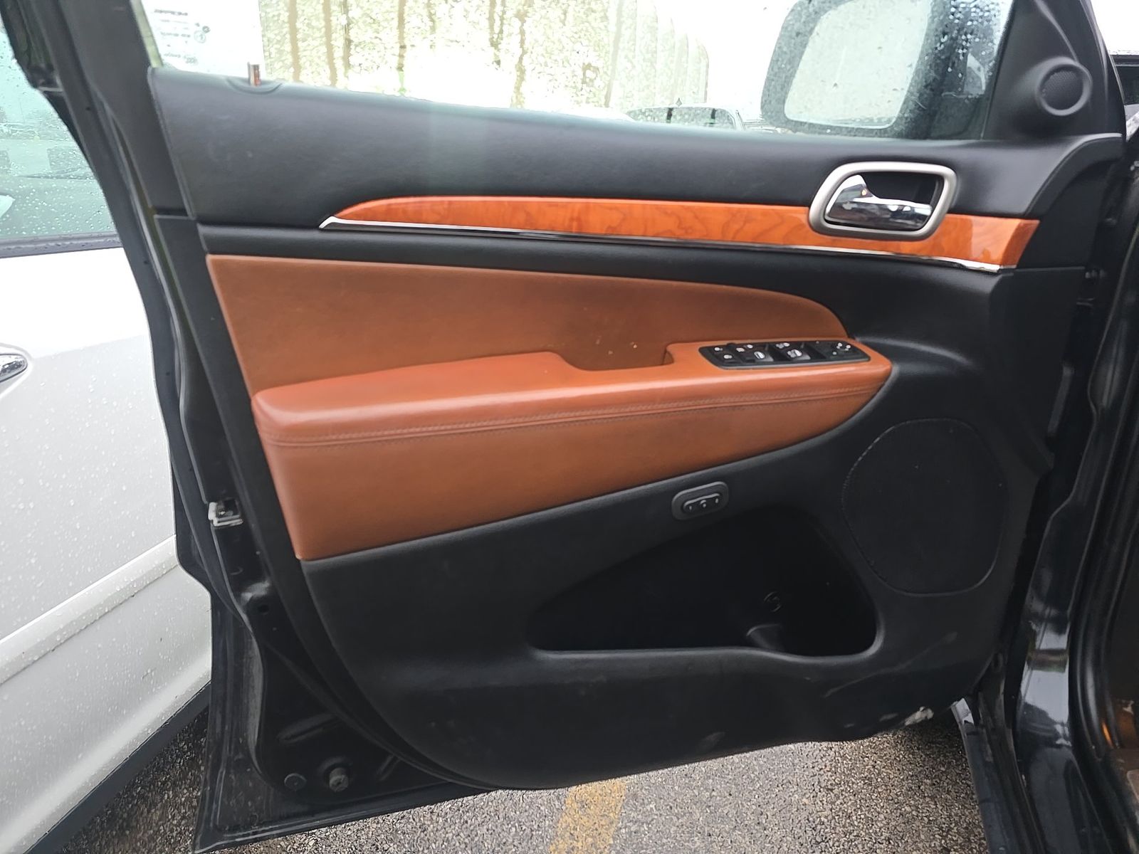 JEEP GRAND CHEROKEE - 10