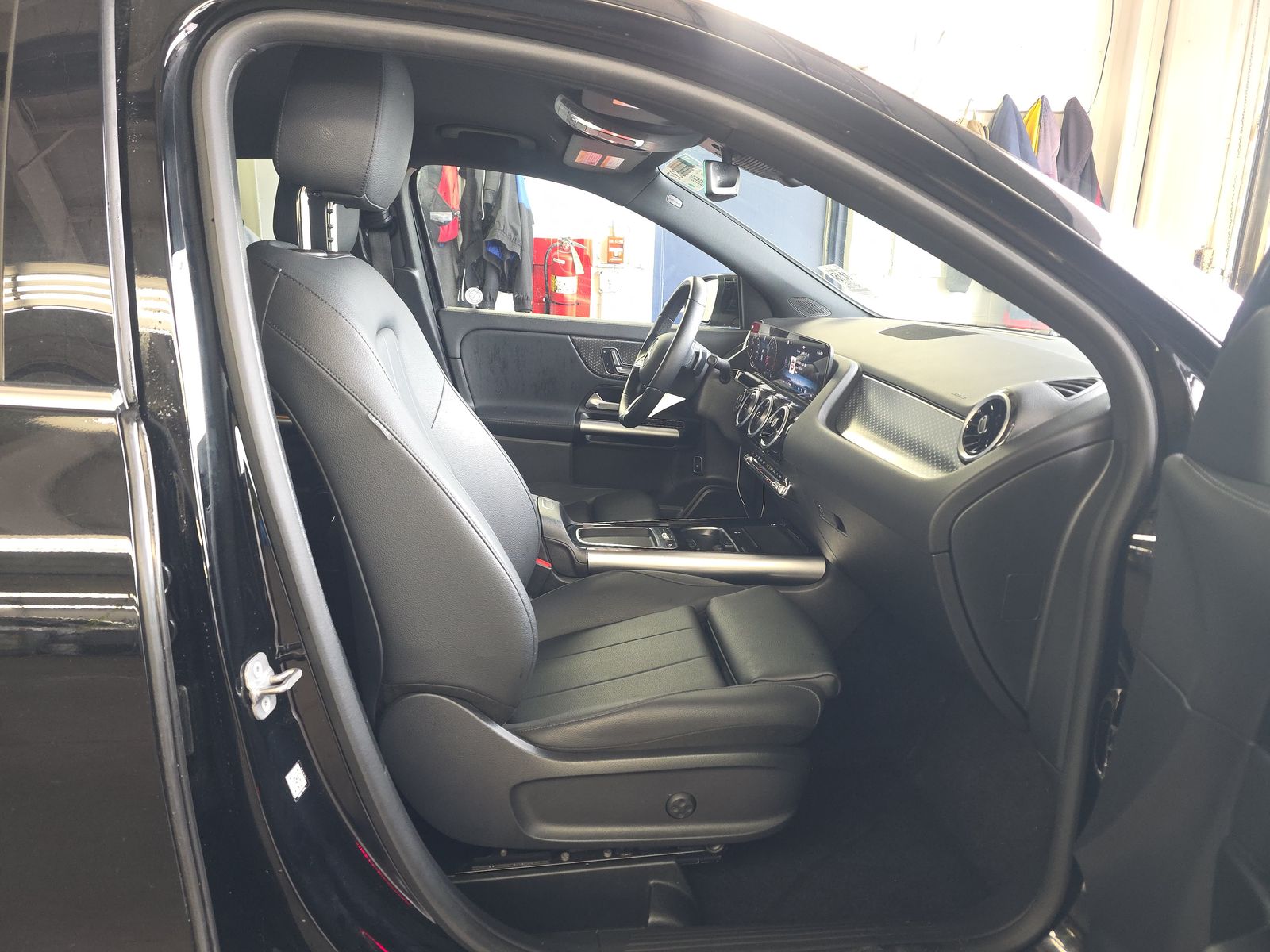 MERCEDES-BENZ GLA-CLASS - 9