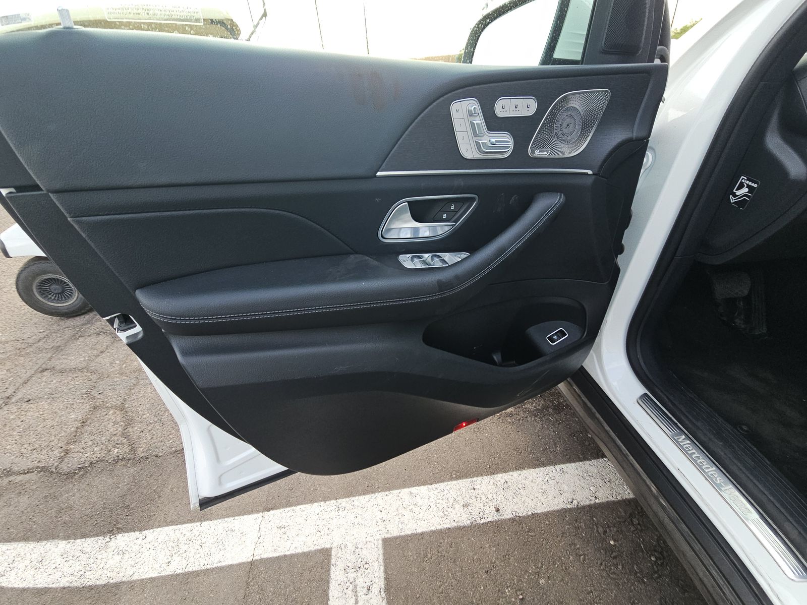 MERCEDES-BENZ GLS-CLASS - 10