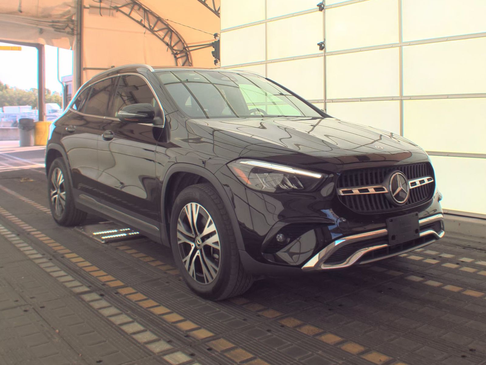 MERCEDES-BENZ GLA-CLASS - 4
