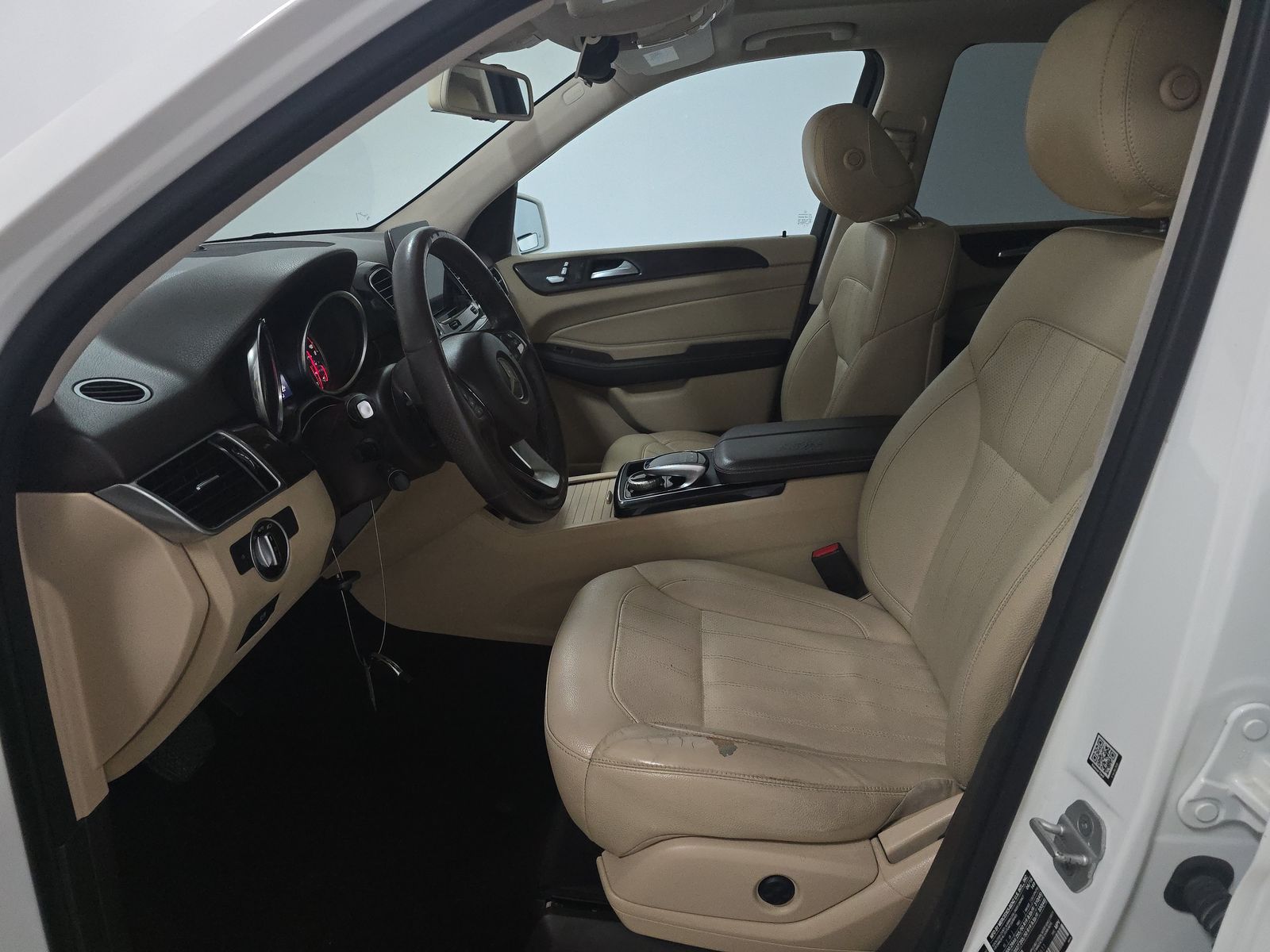 MERCEDES-BENZ GLE - 8