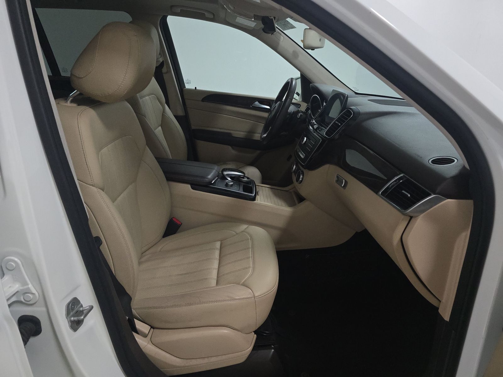 MERCEDES-BENZ GLE - 9