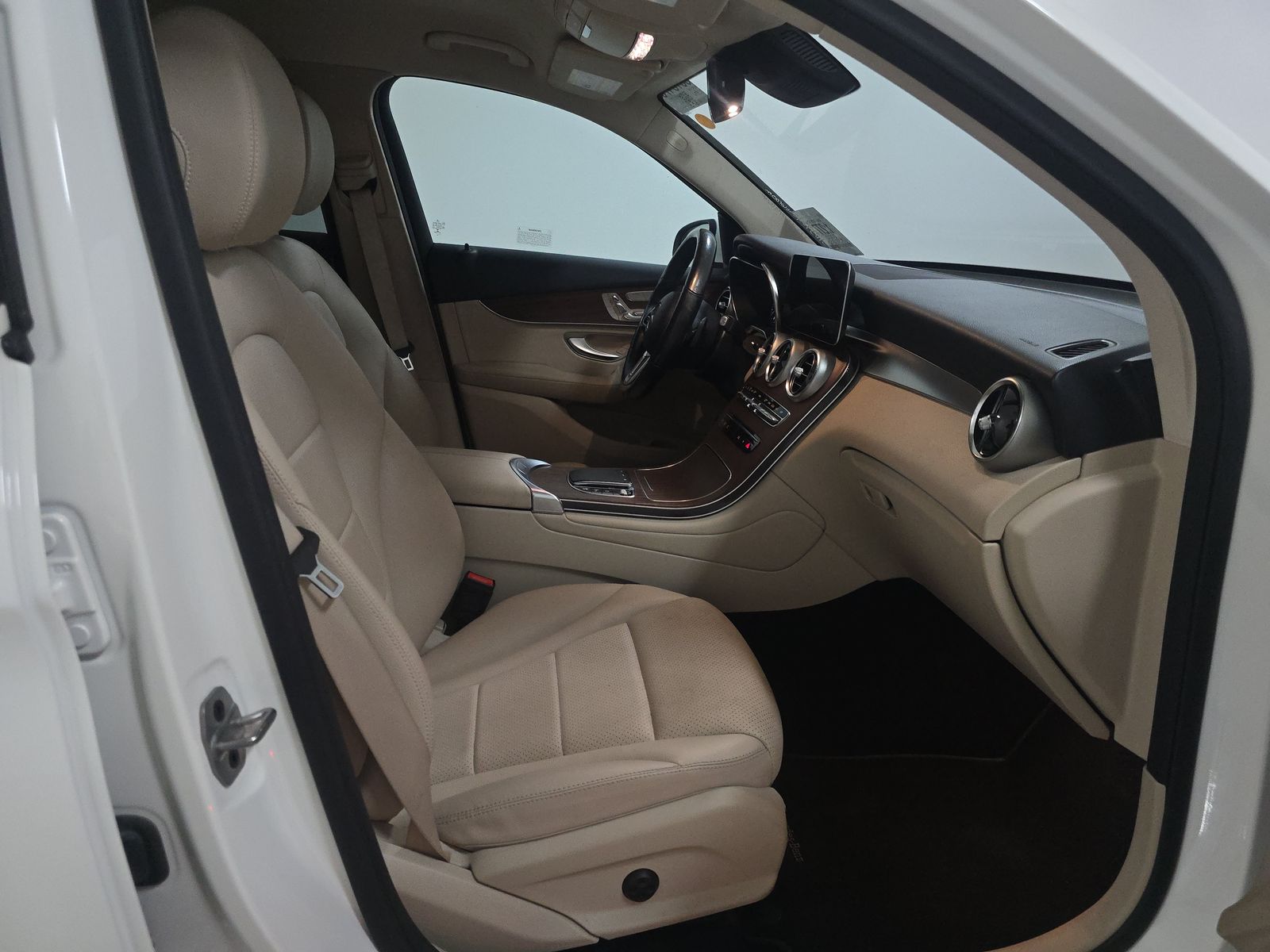 MERCEDES-BENZ GLC-CLASS - 9