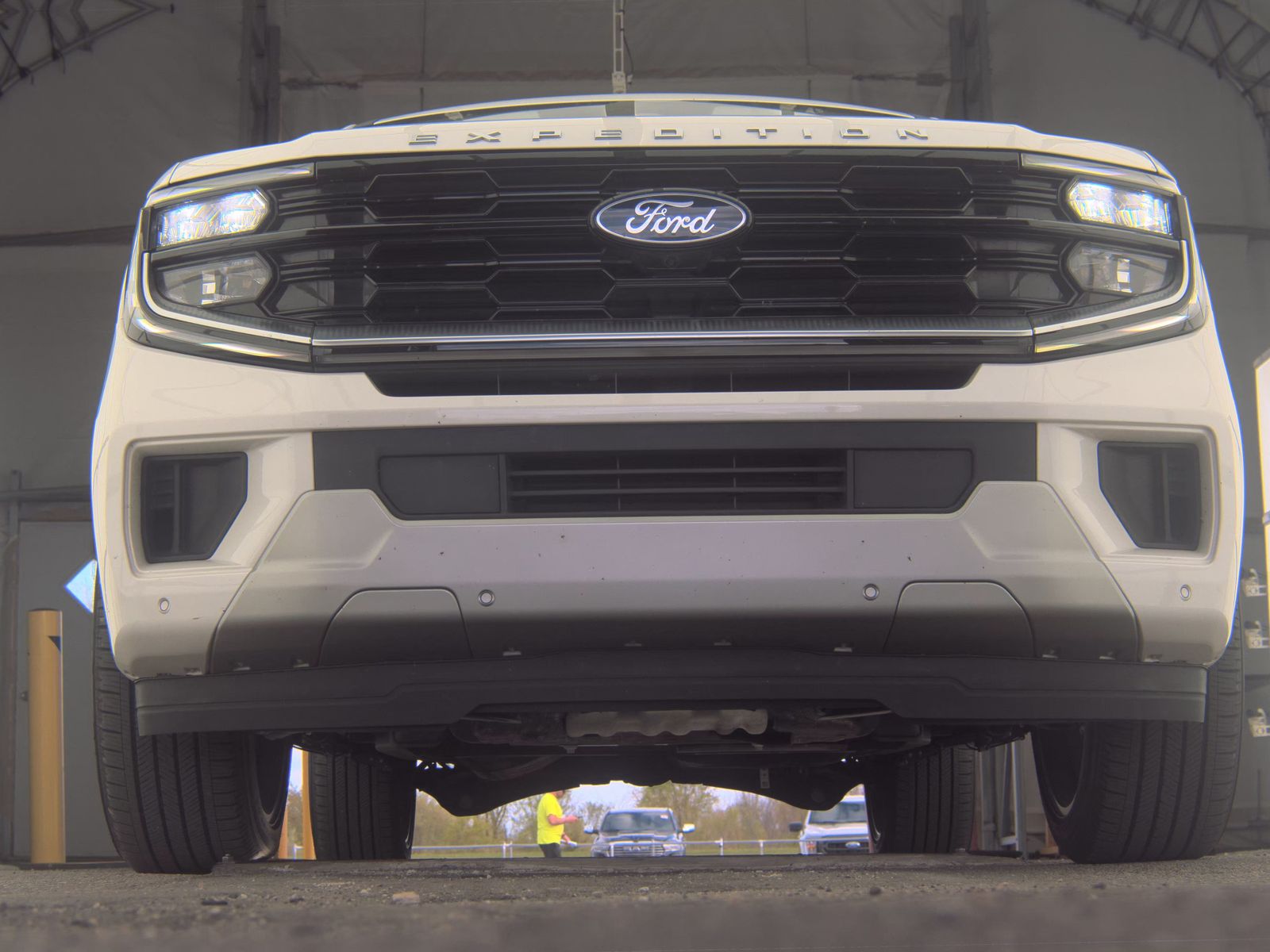 FORD EXPEDITION MAX - 4