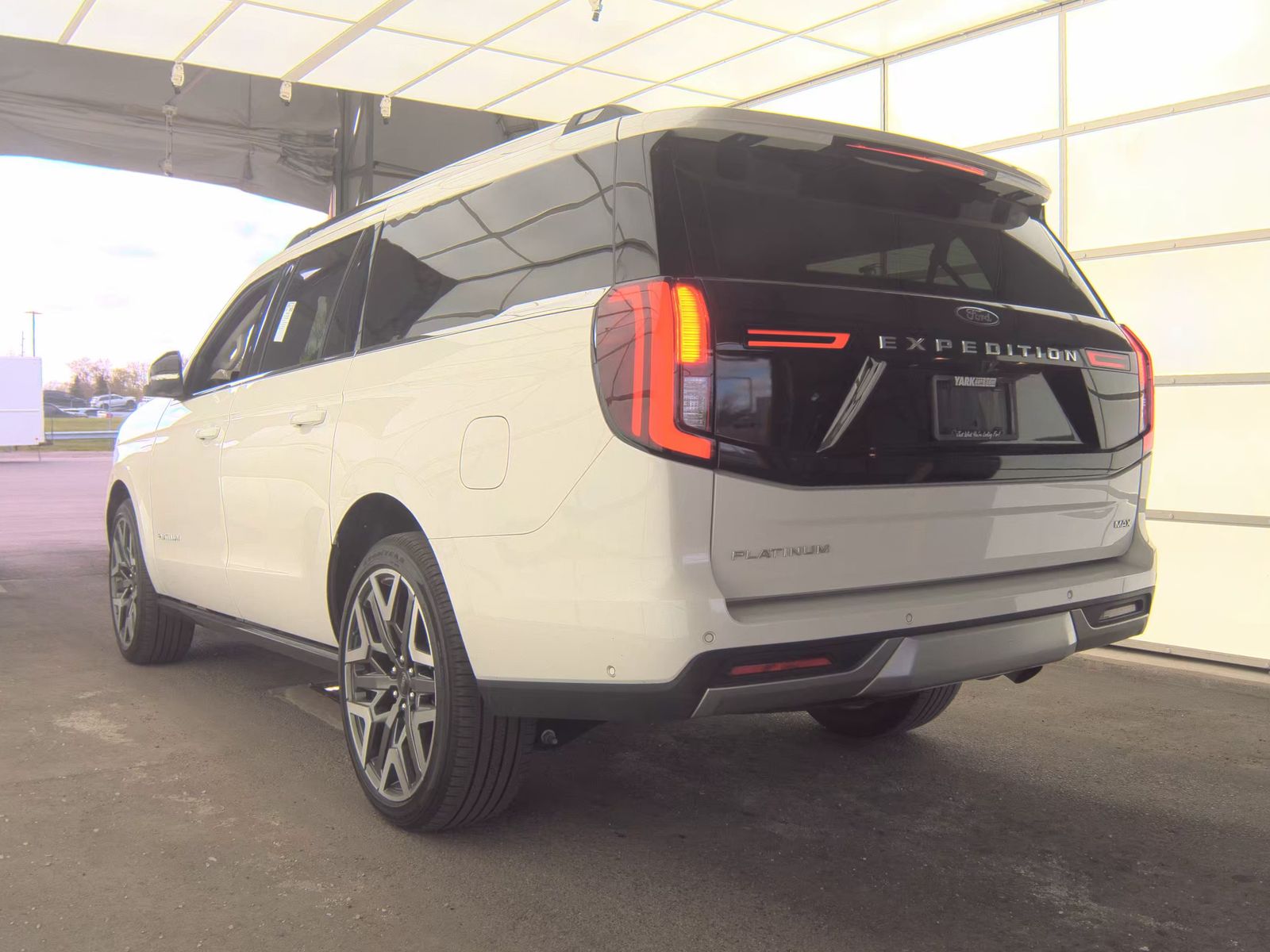 FORD EXPEDITION MAX - 9