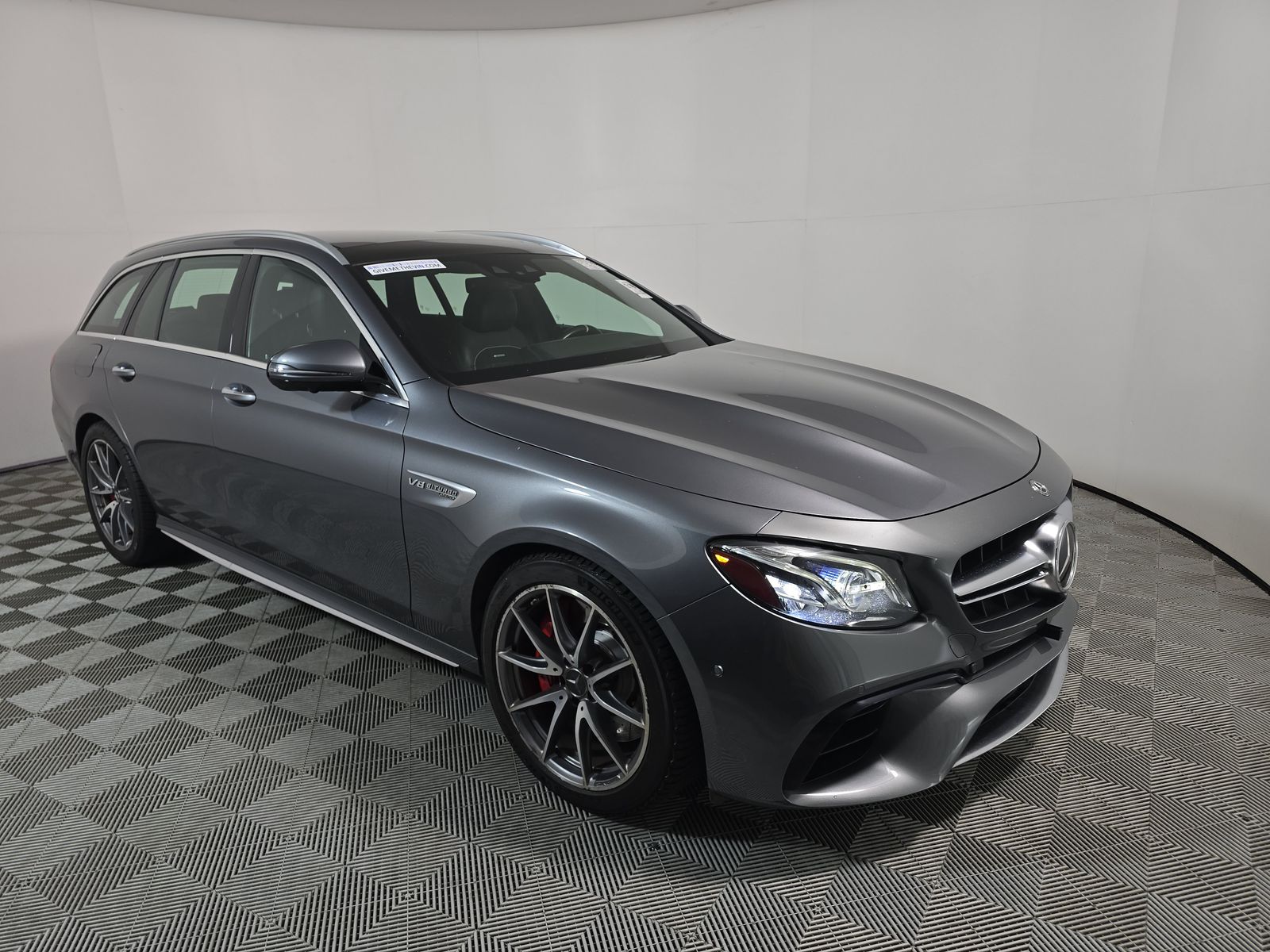 MERCEDES-BENZ E-CLASS AMG - 4