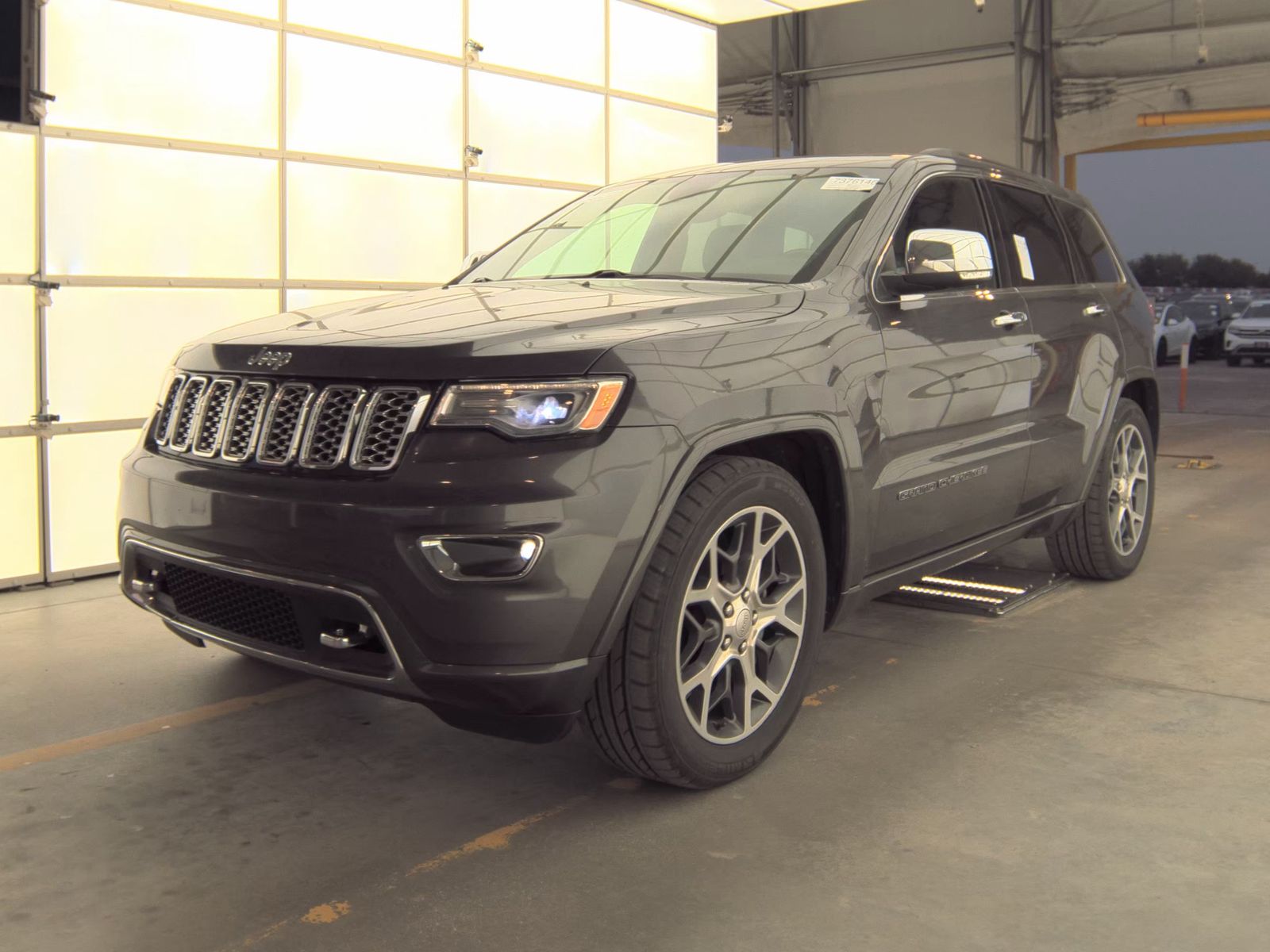 JEEP GRAND CHEROKEE - 1