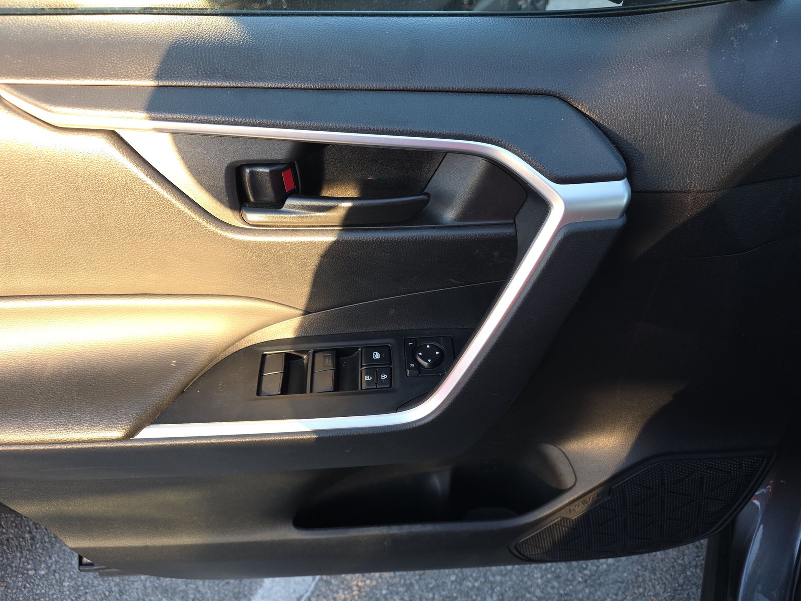 TOYOTA PRIUS - 10