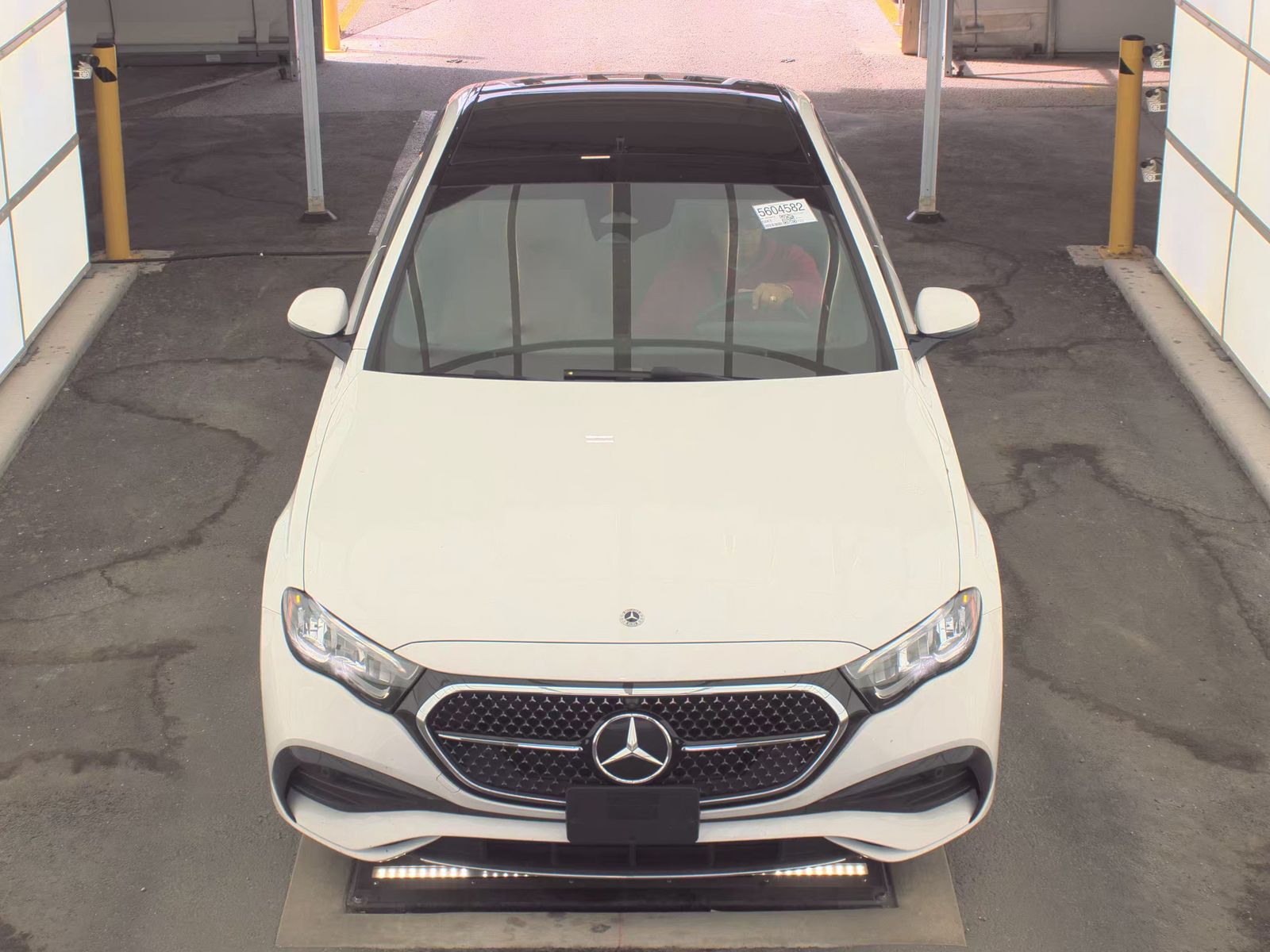 MERCEDES-BENZ E-CLASS - 3