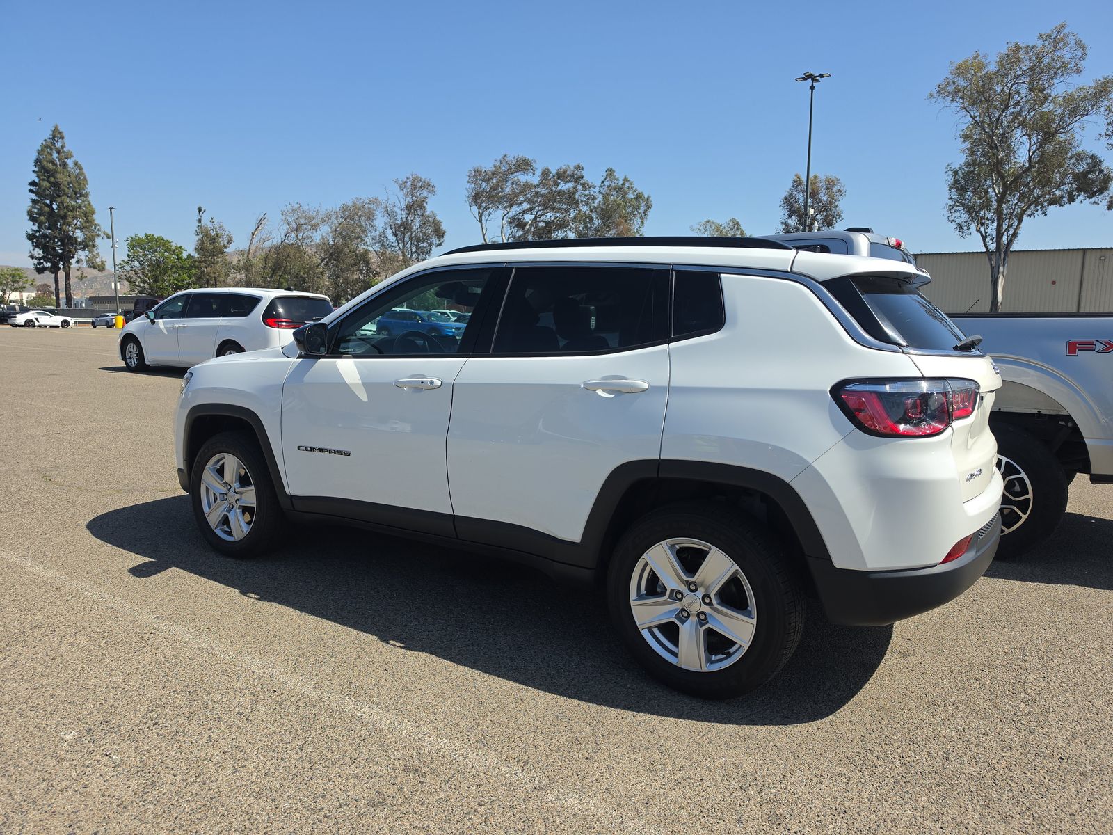2022 Jeep Compass Latitude AWD