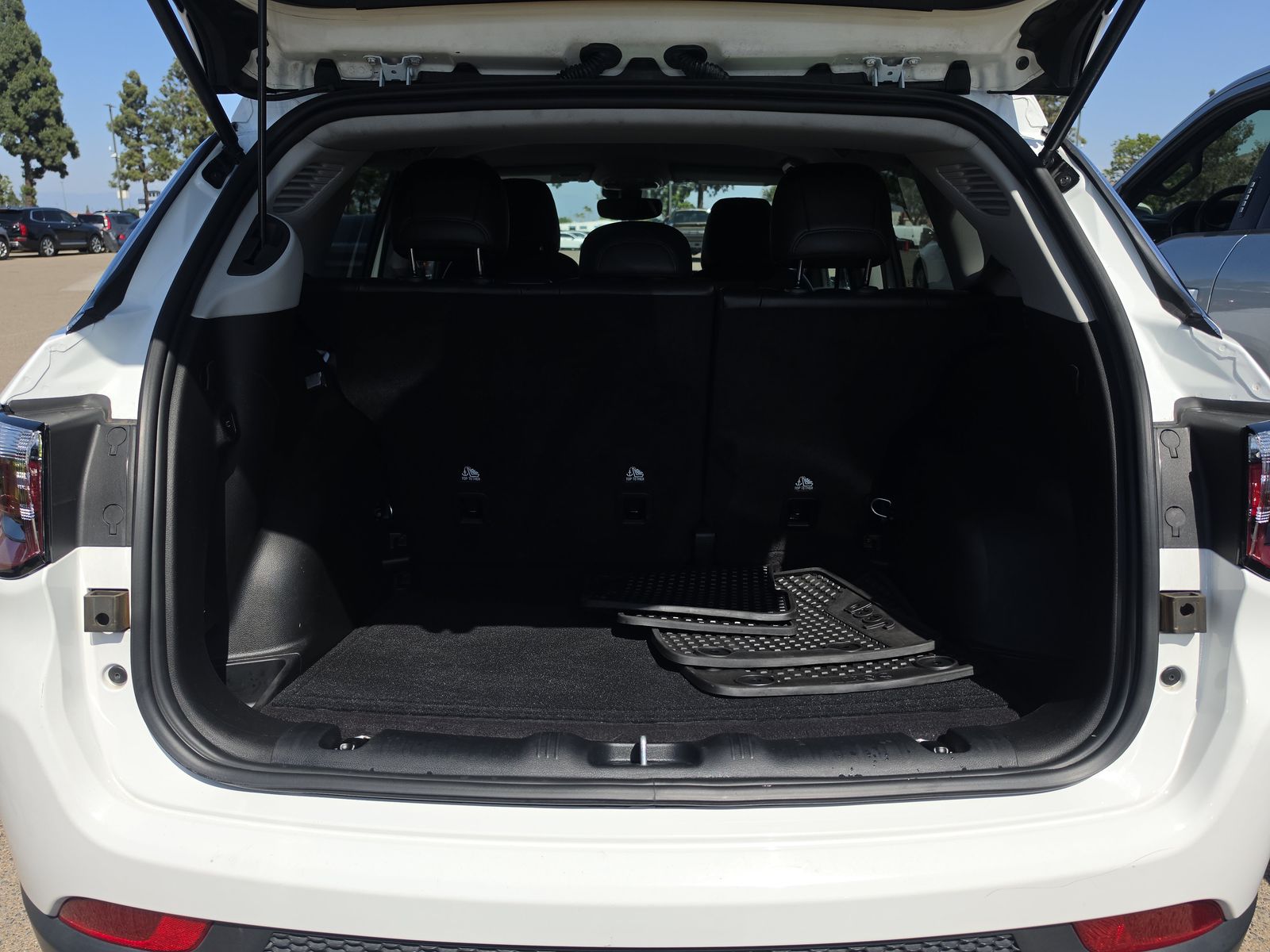 2022 Jeep Compass Latitude AWD