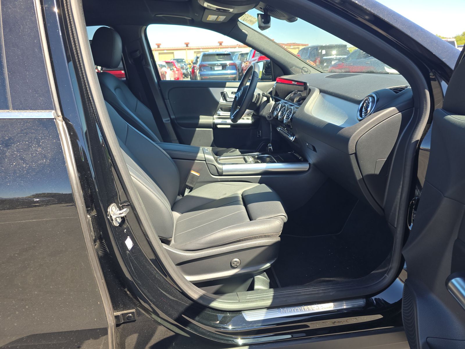 MERCEDES-BENZ GLA-CLASS - 9