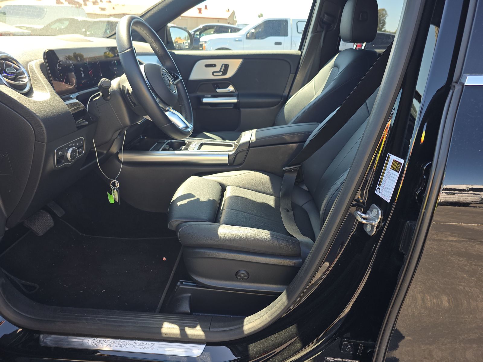 MERCEDES-BENZ GLA-CLASS - 8