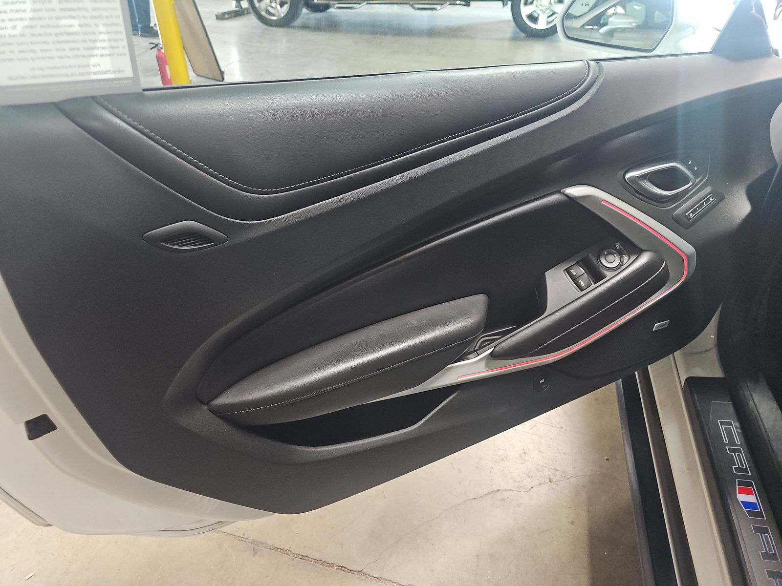 CHEVROLET CAMARO - 10