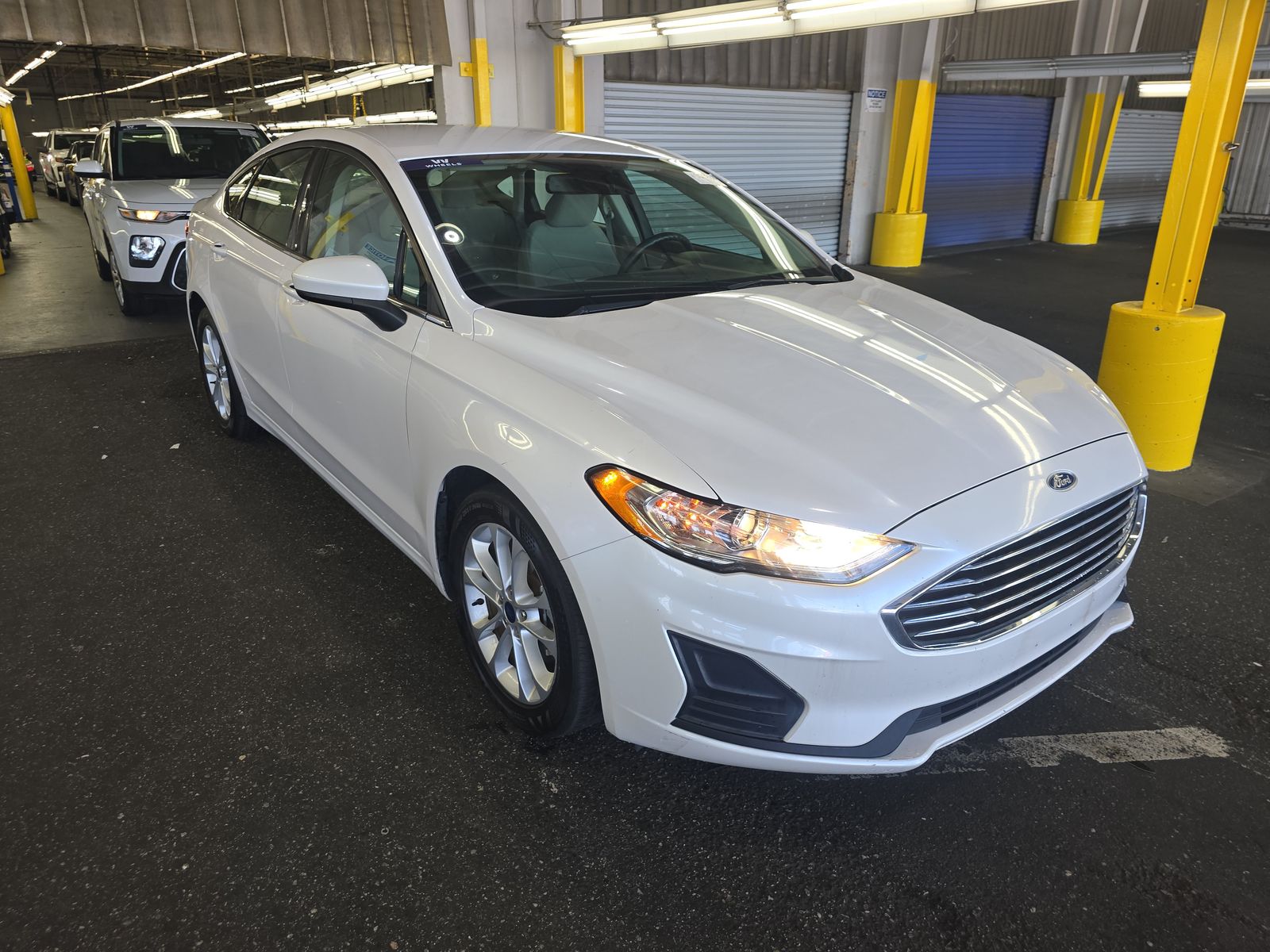 FORD FUSION - 4