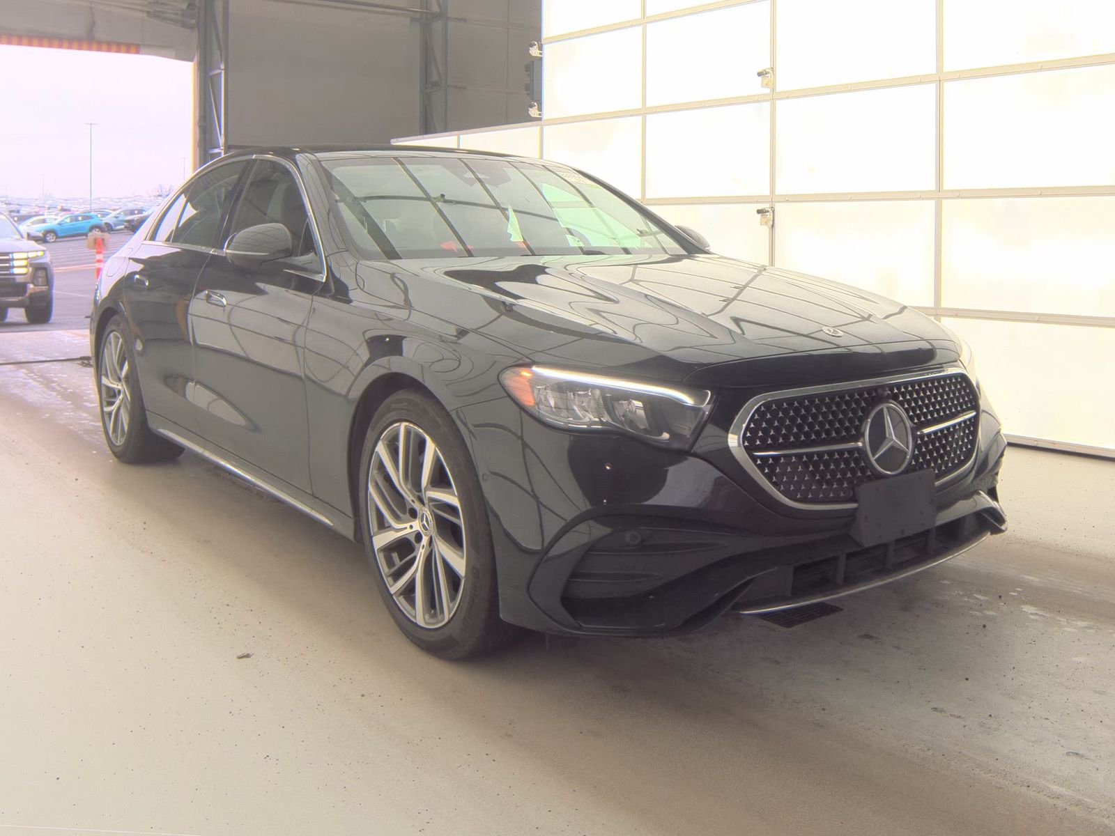 MERCEDES-BENZ E-CLASS - 4