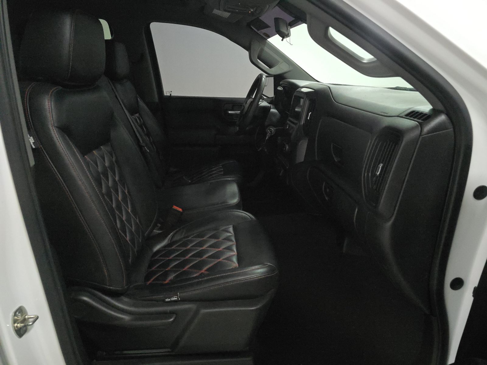 CHEVROLET SILVERADO - 9