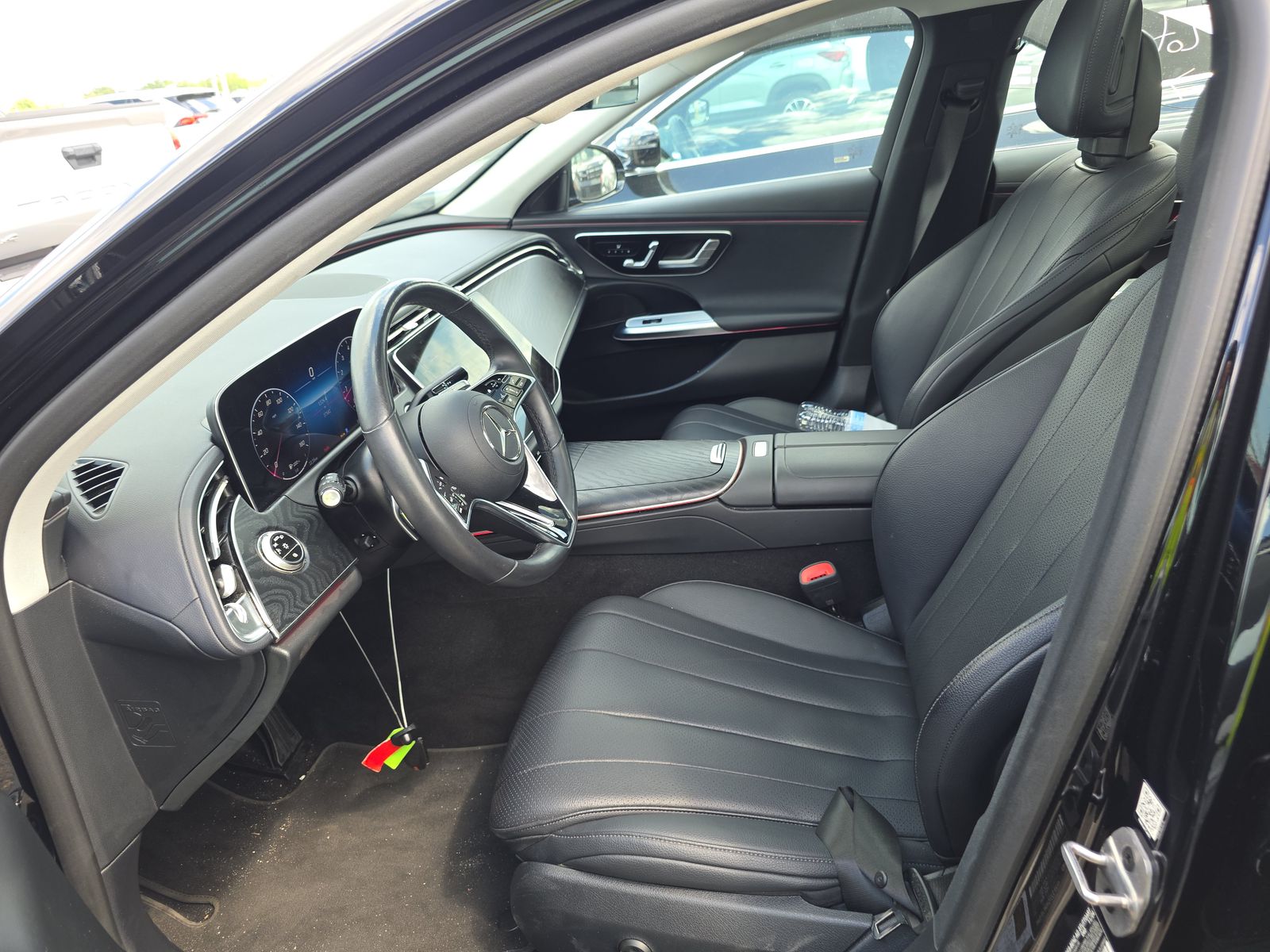 MERCEDES-BENZ E-CLASS - 8