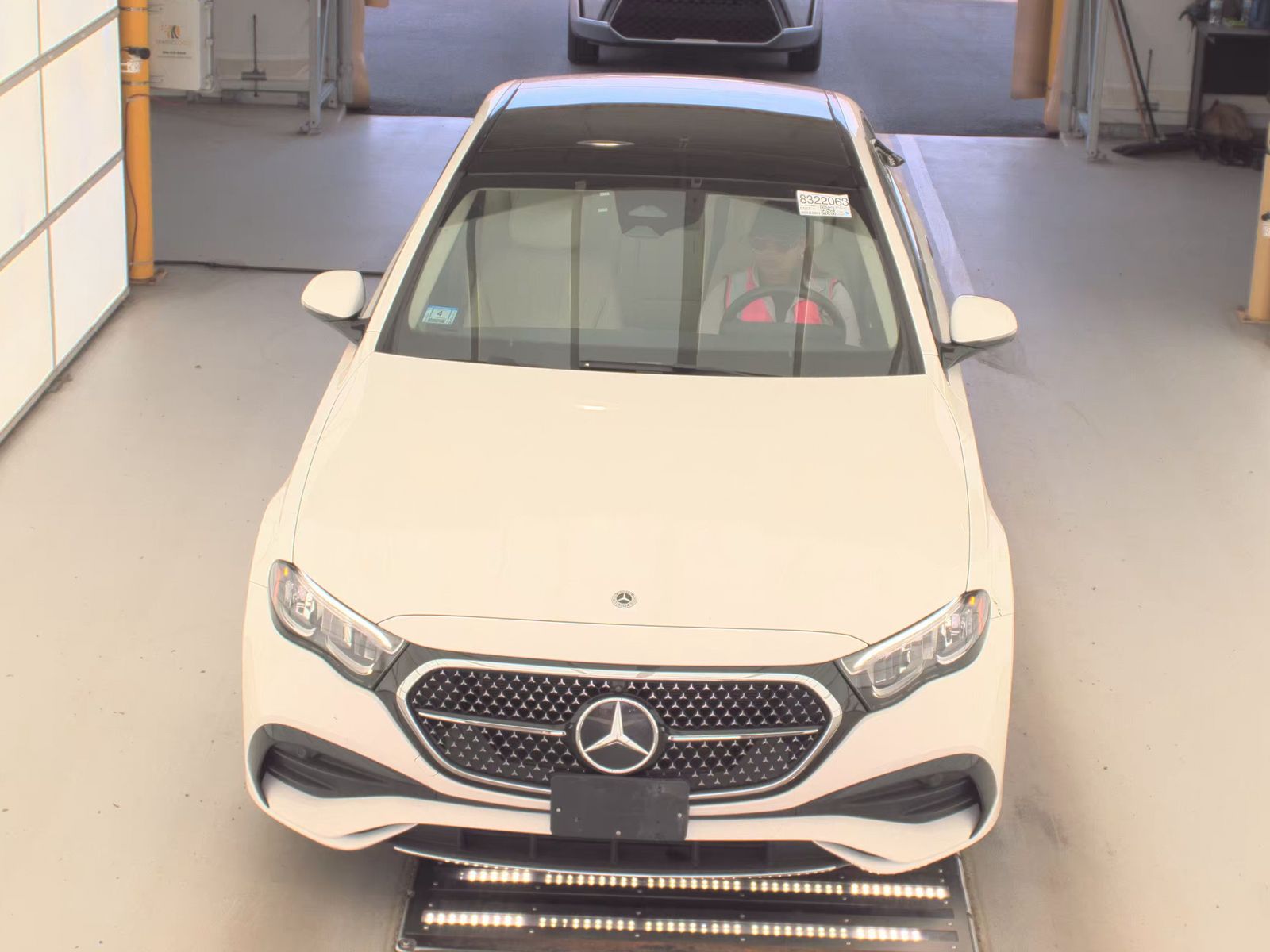 MERCEDES-BENZ E-CLASS - 3