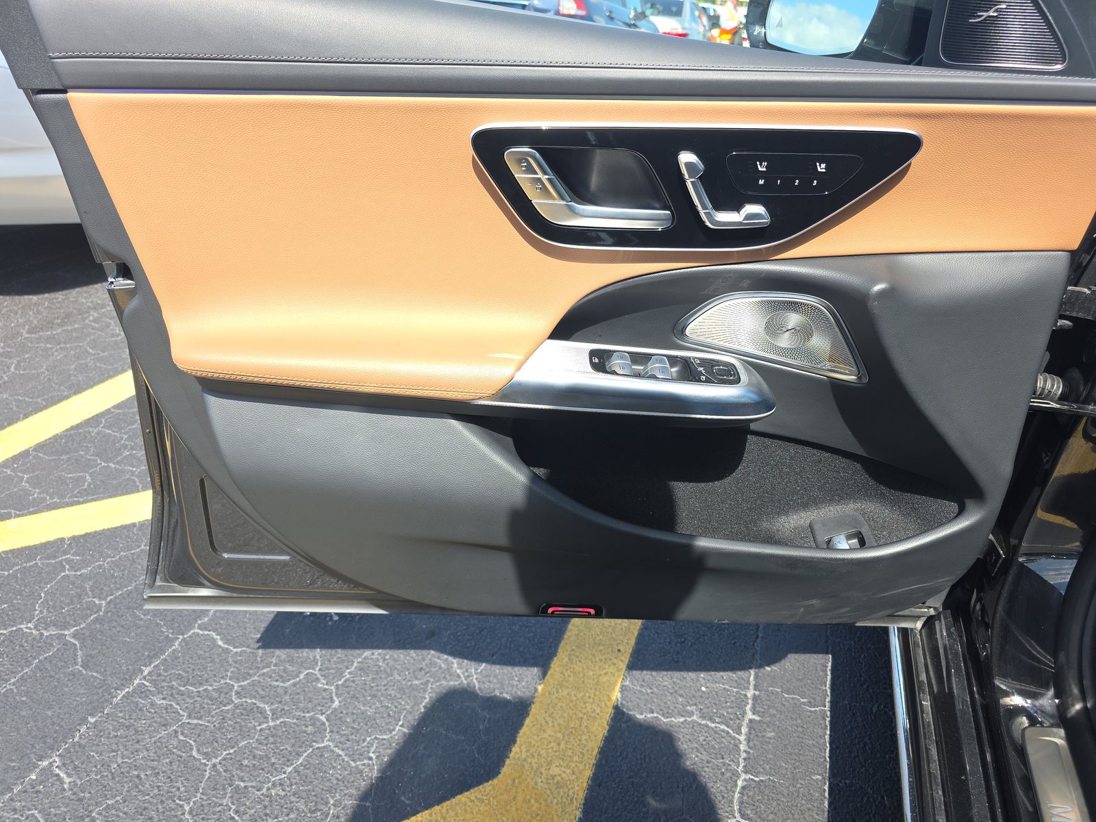 MERCEDES-BENZ E-CLASS - 10